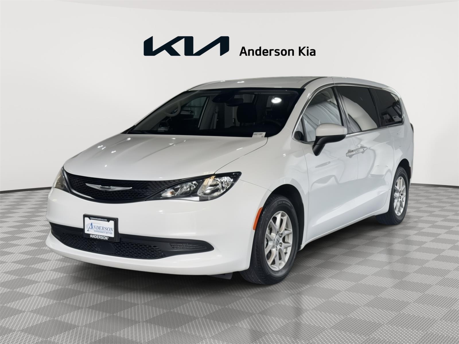 Bright White Clearcoat 2023 Chrysler Voyager LX FWD Minivan Front-Wheel Drive 9-Speed Automatic