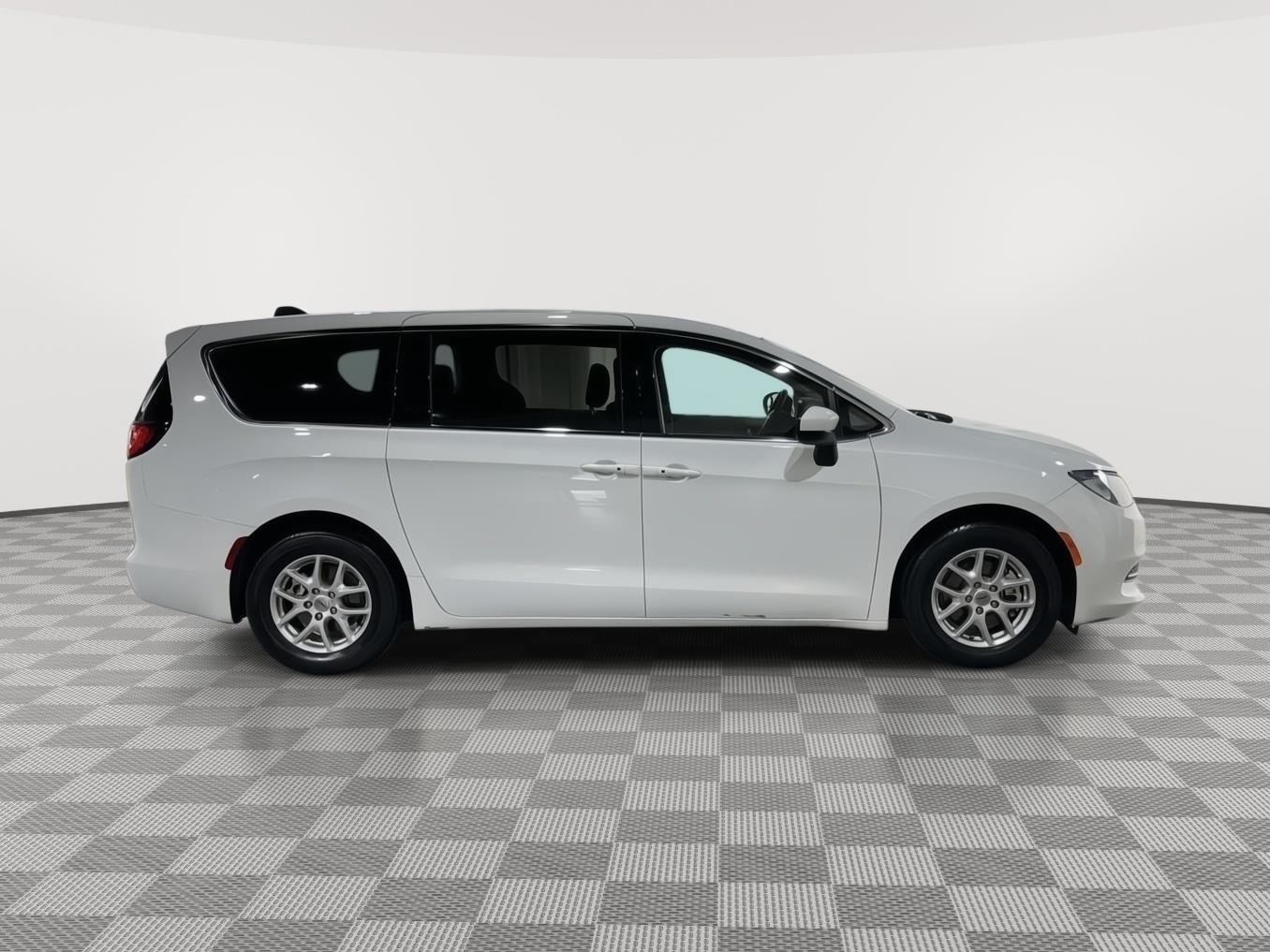 Used 2023 Chrysler Voyager for sale in St. Joseph MO