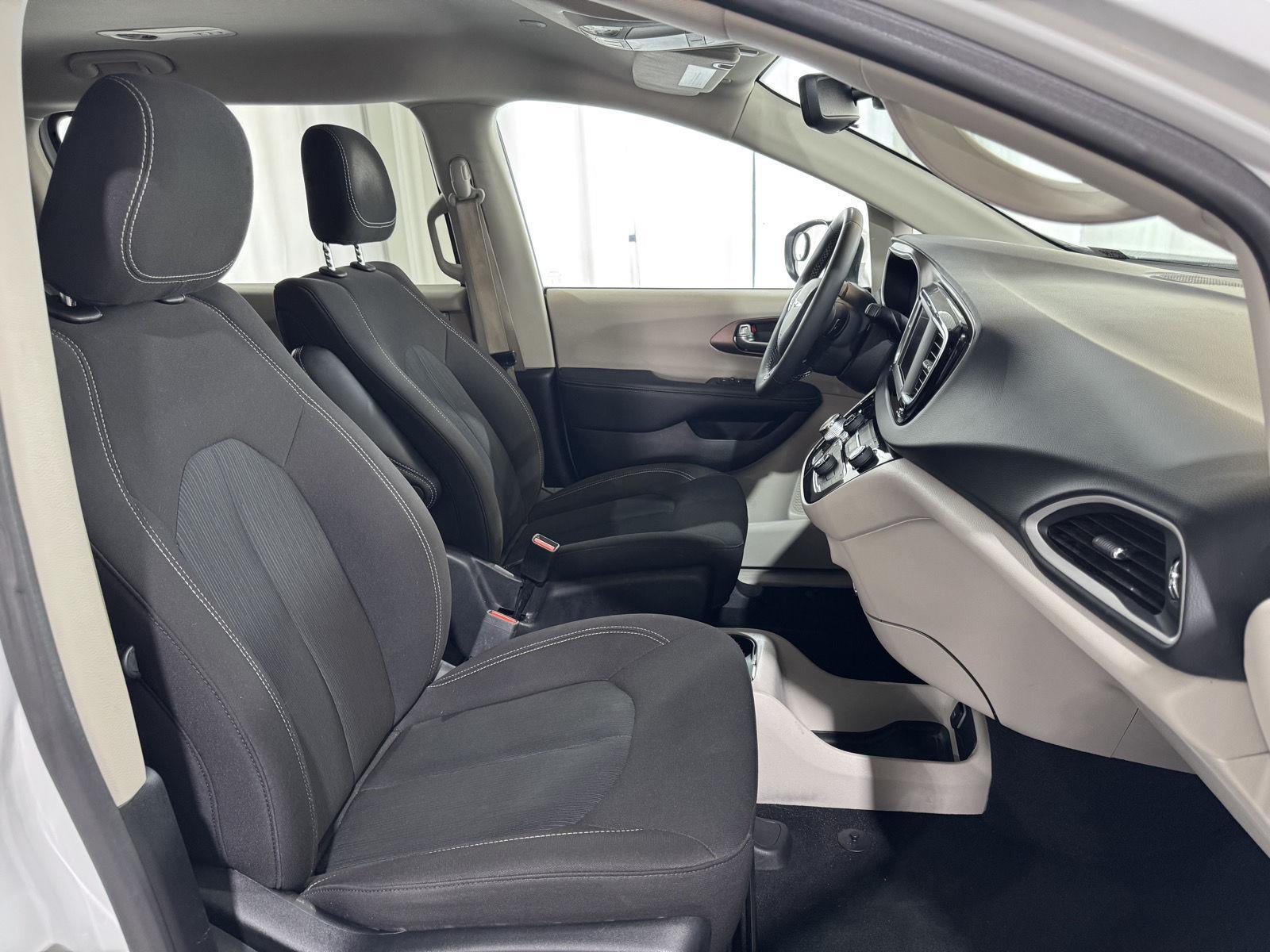 Used 2023 Chrysler Voyager for sale in St. Joseph MO