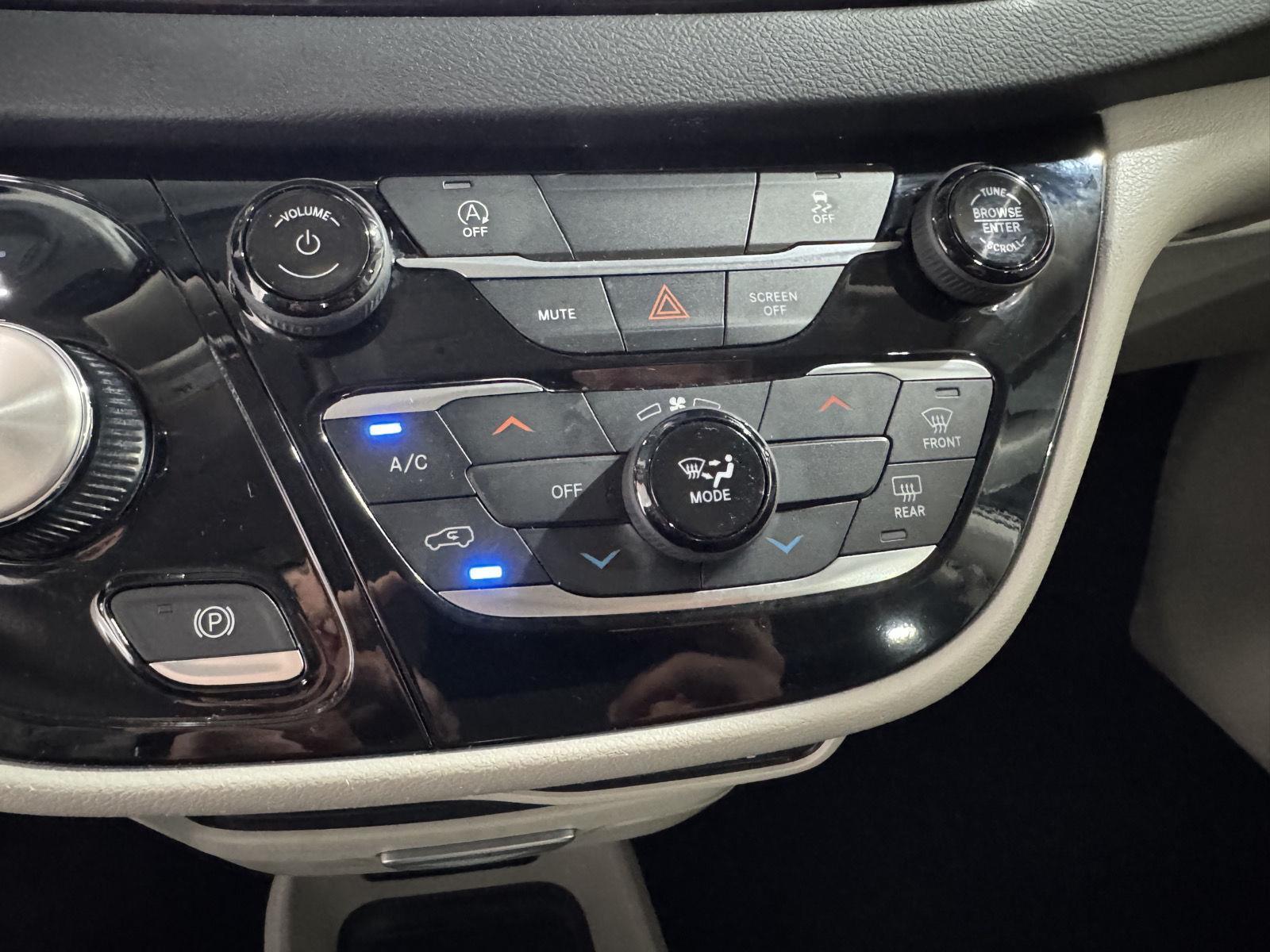 Used 2023 Chrysler Voyager for sale in St. Joseph MO