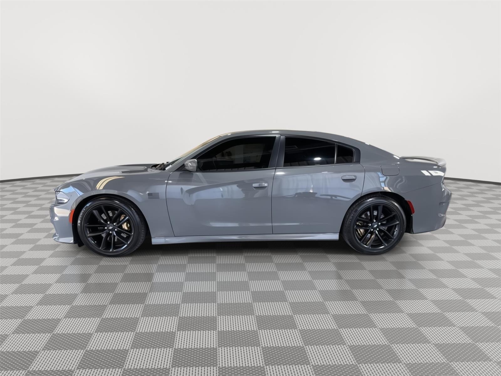 2C3CDXGJ0KH736755