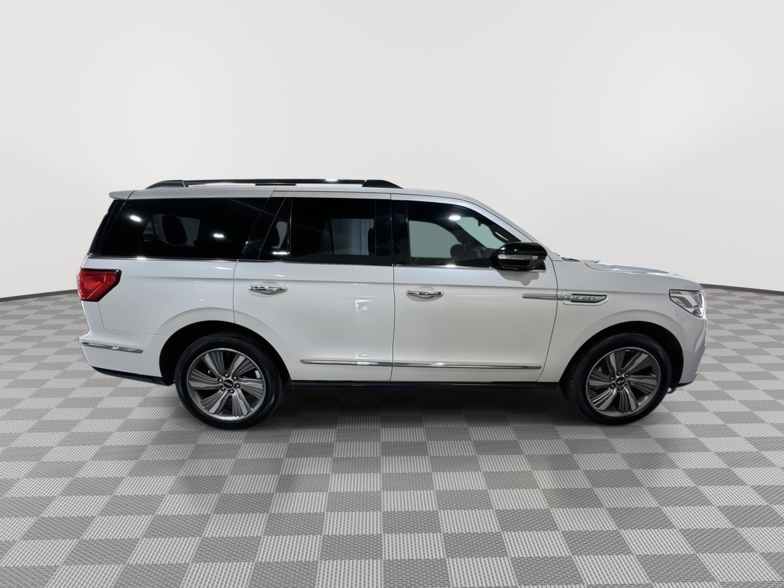 Used 2018 Lincoln Navigator for sale in St. Joseph MO