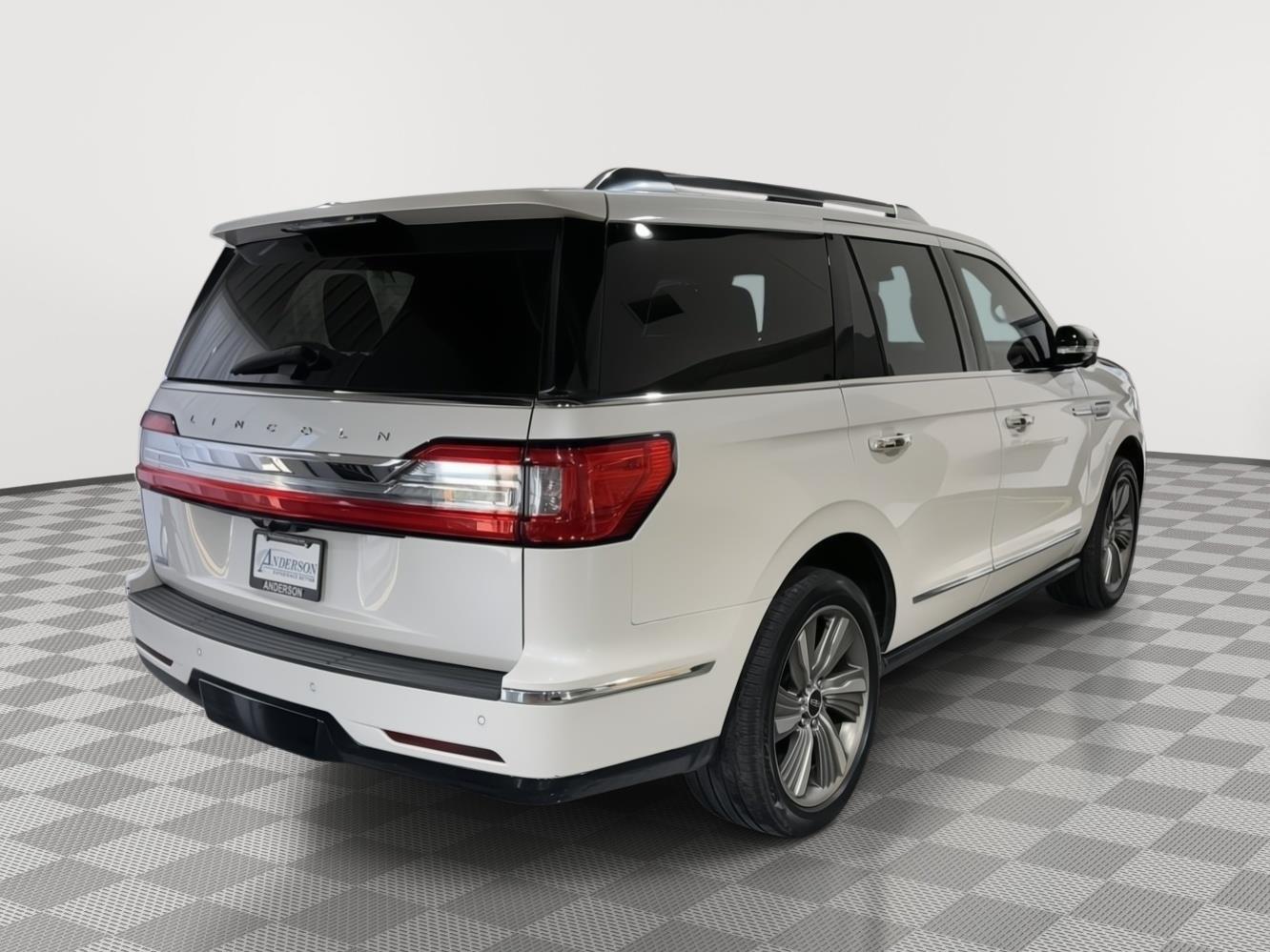 Used 2018 Lincoln Navigator for sale in St. Joseph MO