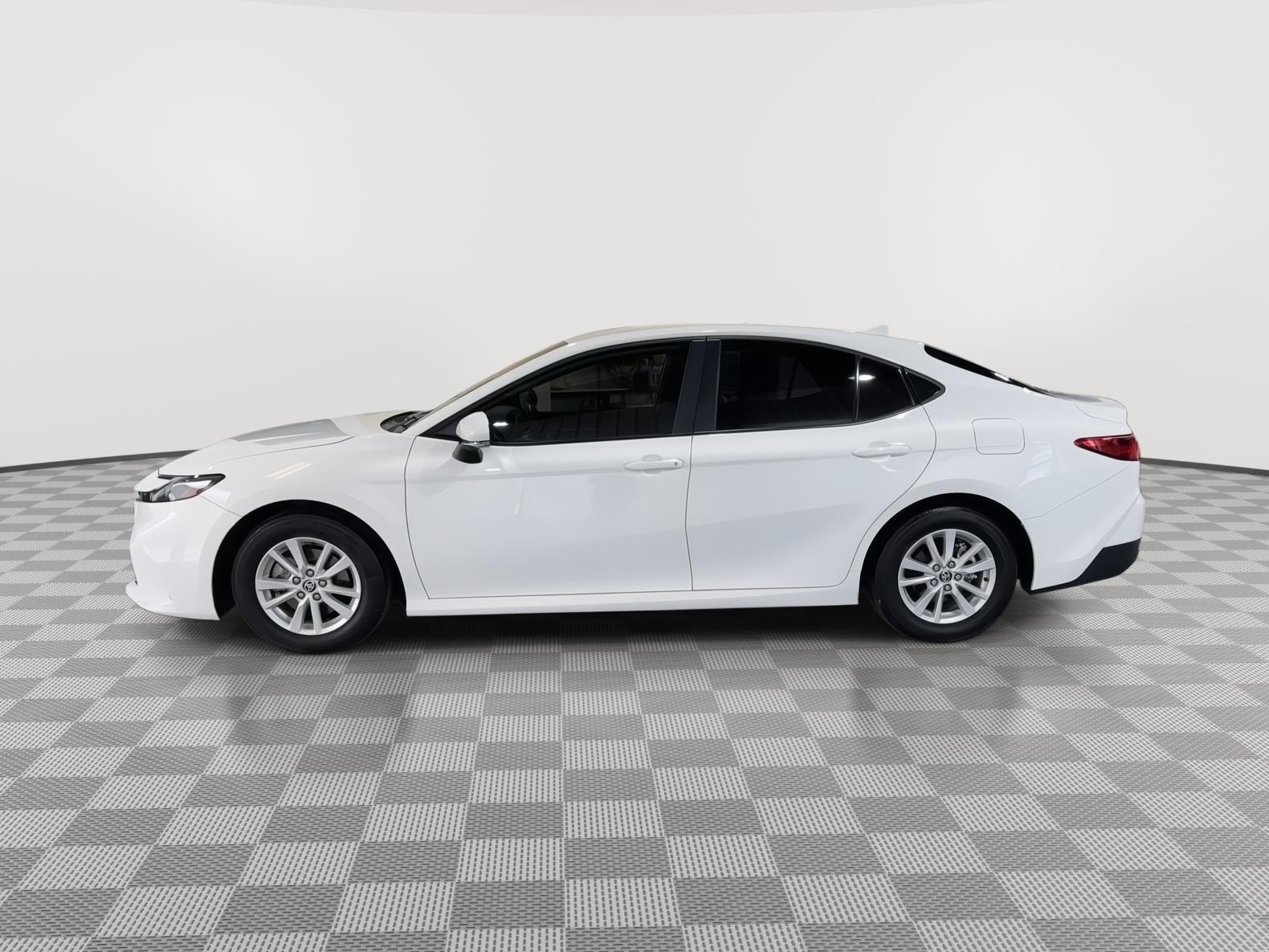 Used 2025 Toyota Camry LE with VIN 4T1DAACK0SU000802 for sale in Kansas City