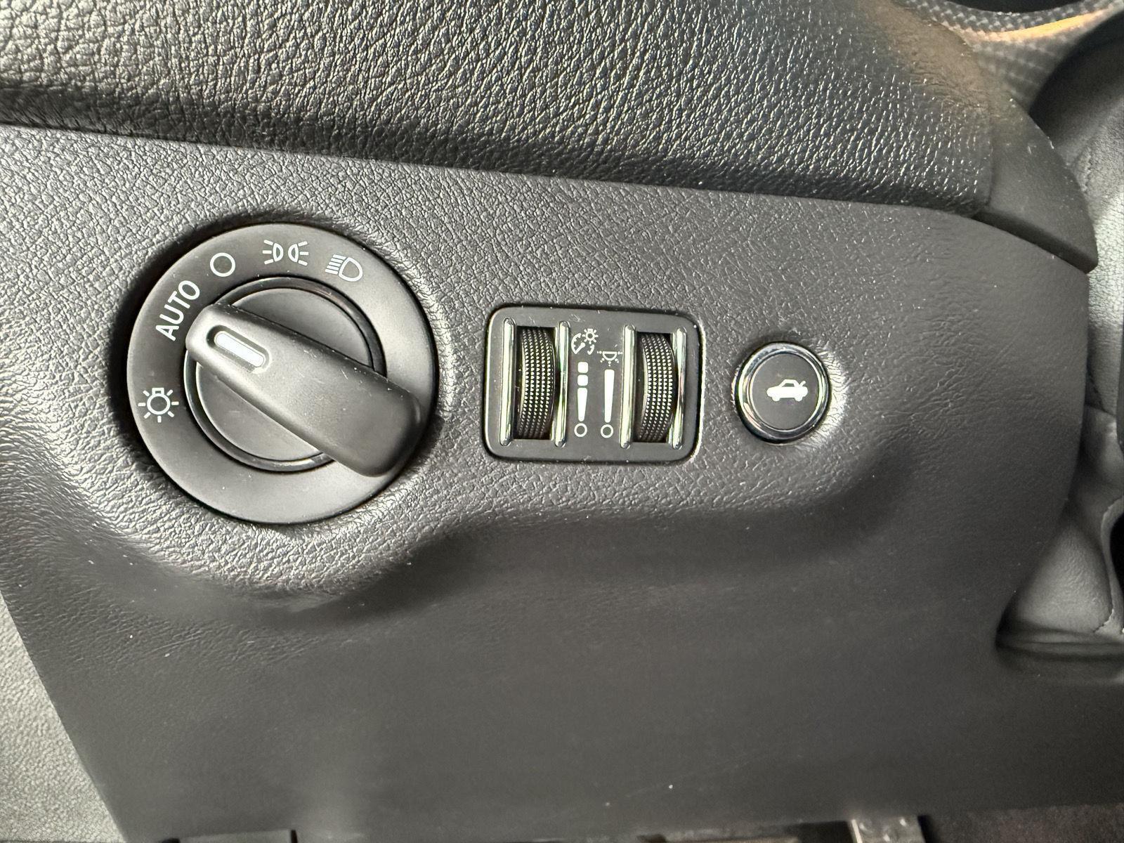 Used 2016 Dodge Challenger for sale in St. Joseph MO