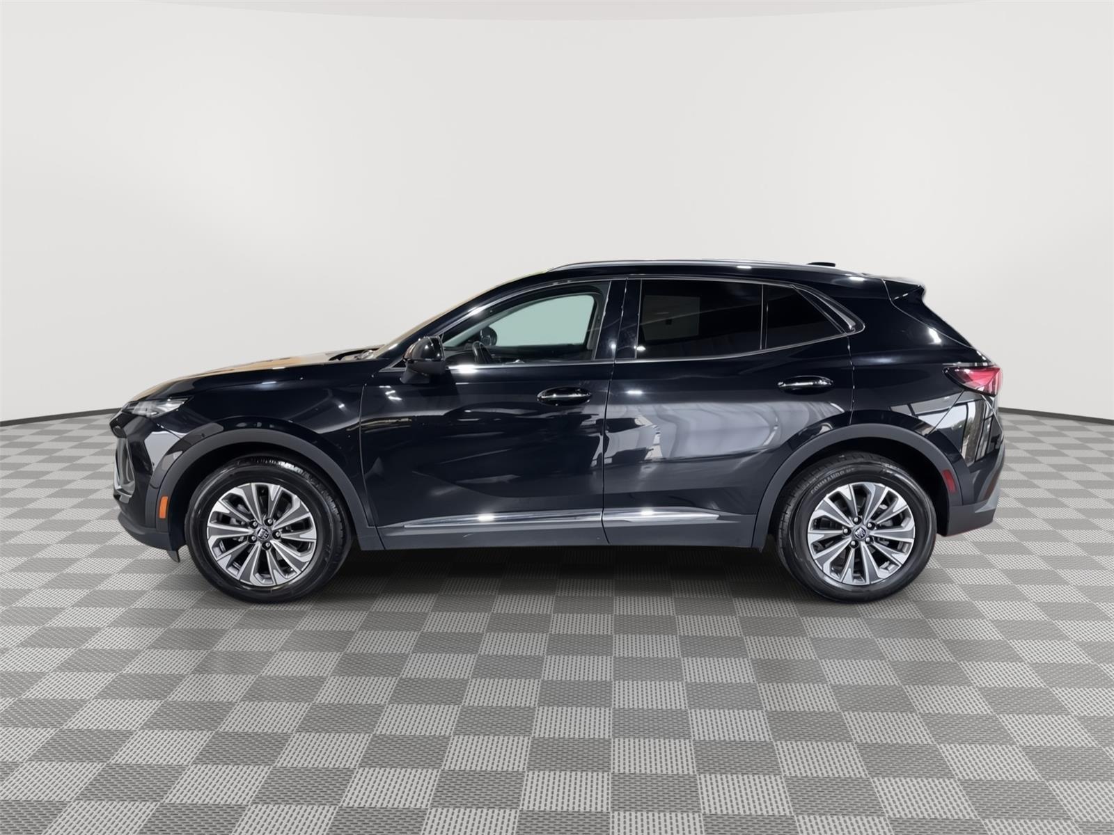 Used 2024 Buick Envision Preferred with VIN LRBFZME4XRD049066 for sale in Kansas City