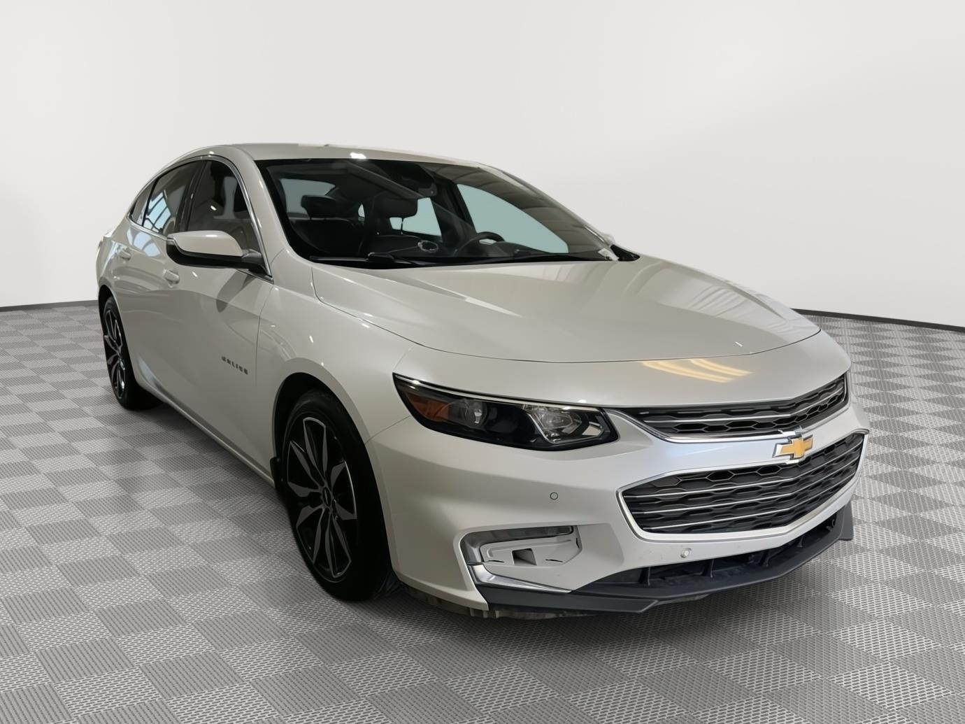 Used 2018 Chevrolet Malibu for sale in St. Joseph MO