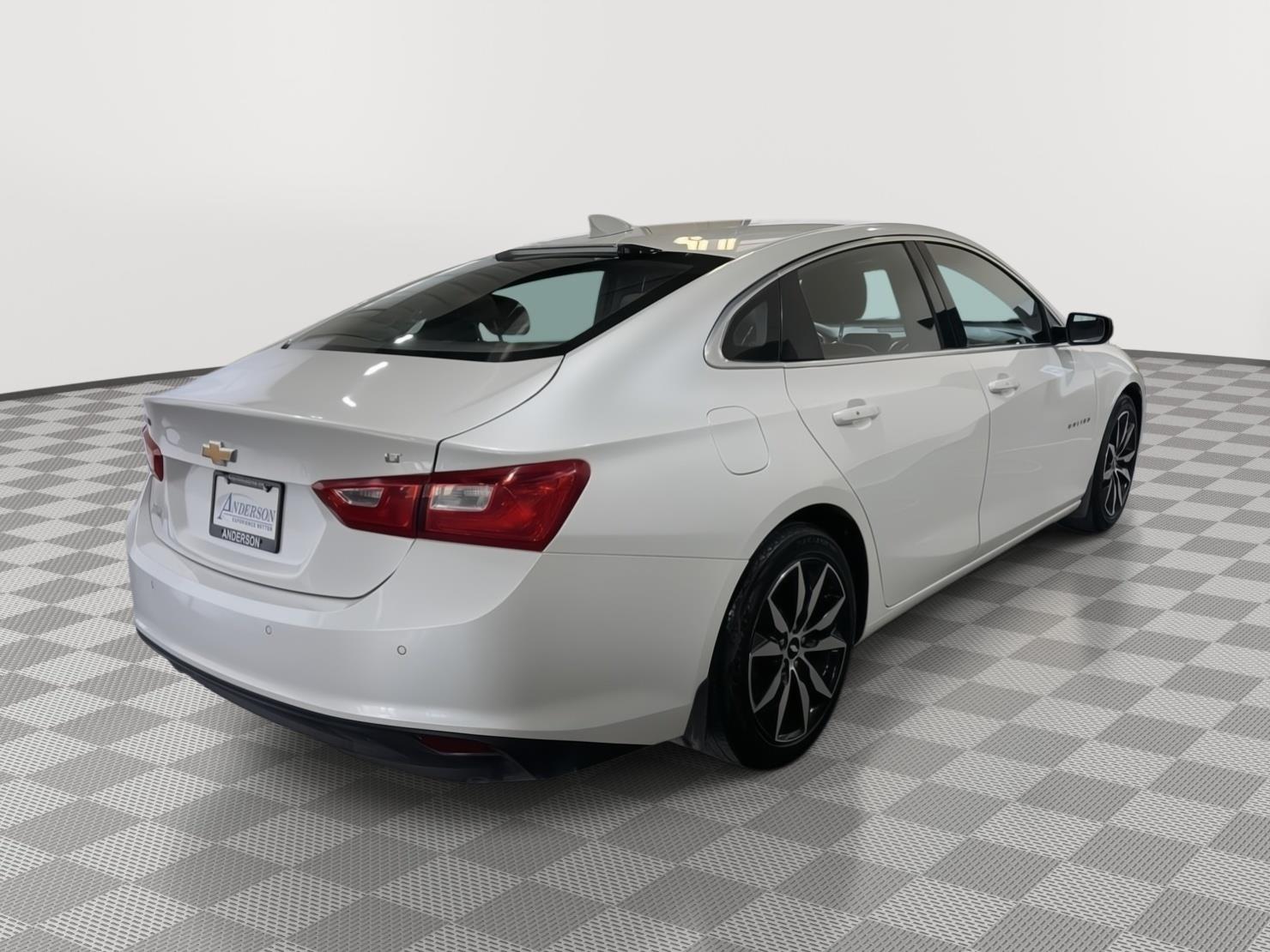 Used 2018 Chevrolet Malibu for sale in St. Joseph MO