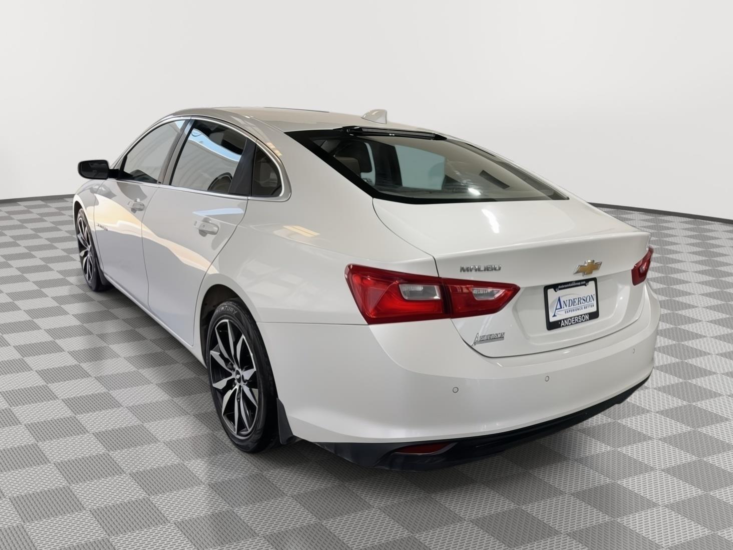 Used 2018 Chevrolet Malibu for sale in St. Joseph MO