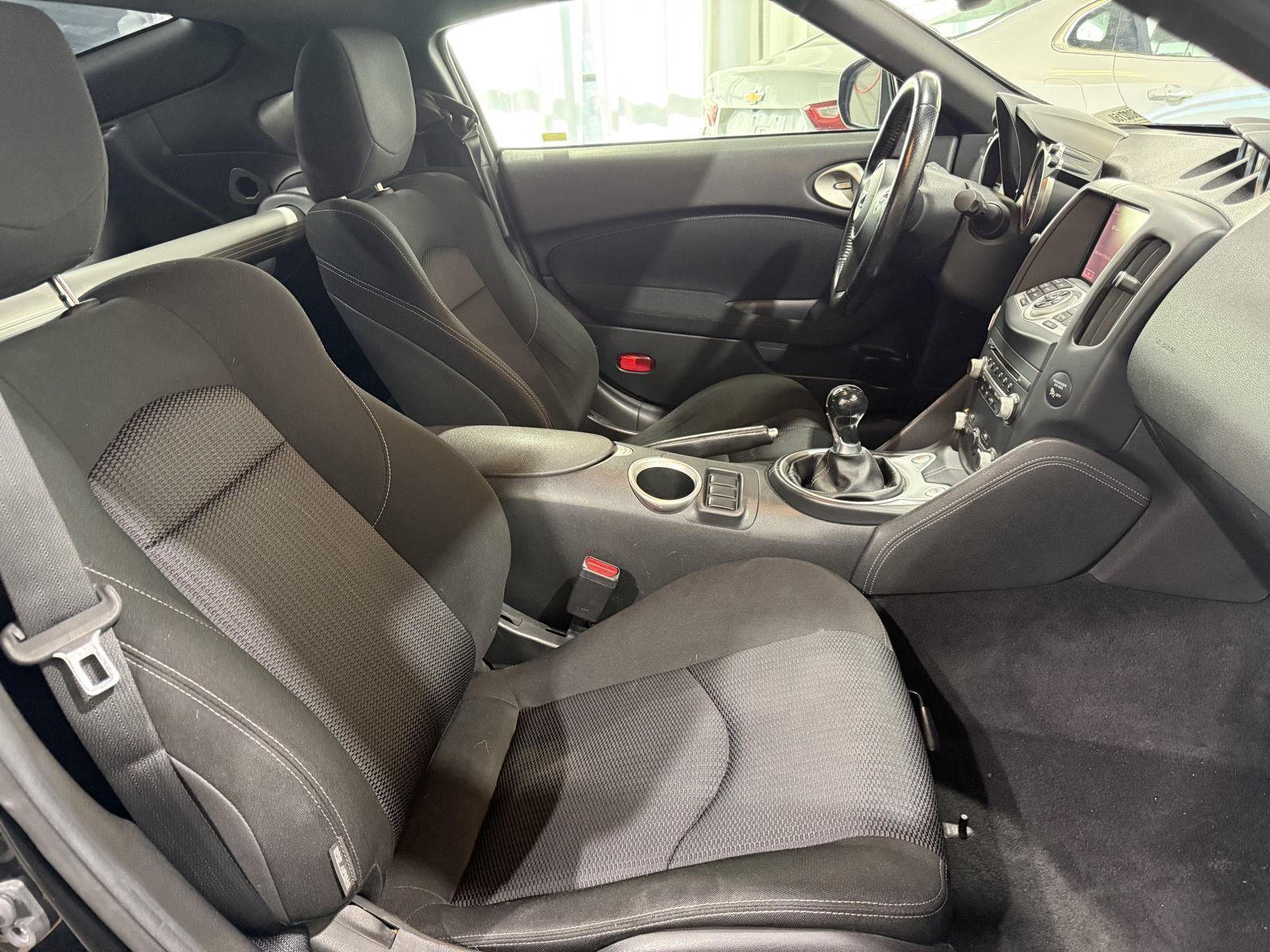 Used 2015 Nissan 370Z for sale in St. Joseph MO