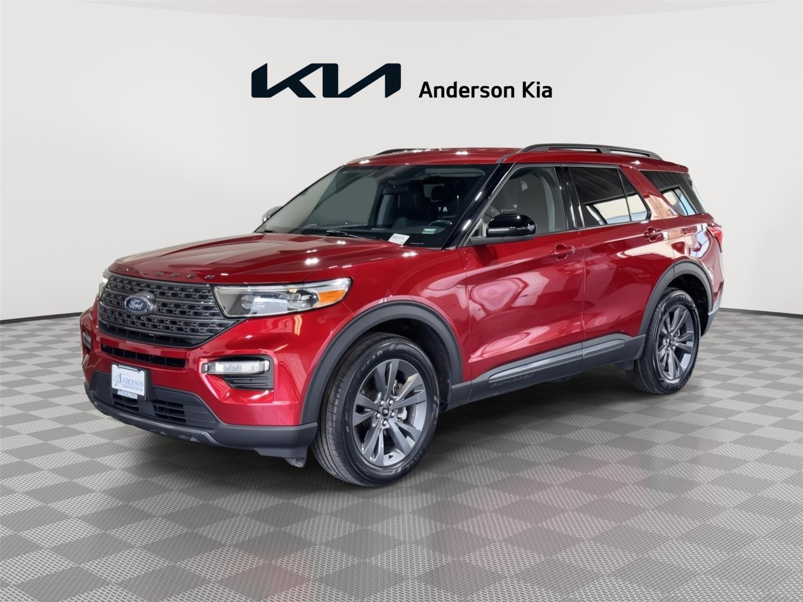 2023 Ford Explorer XLT AWD