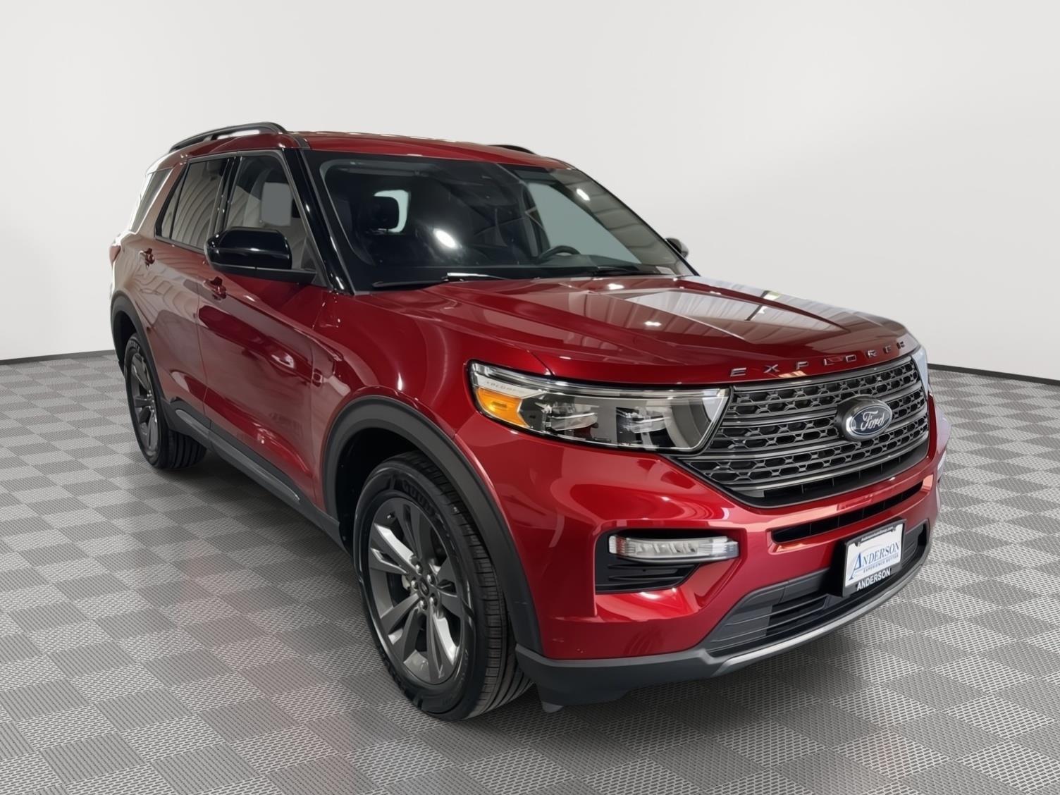 Vehicle photo 5