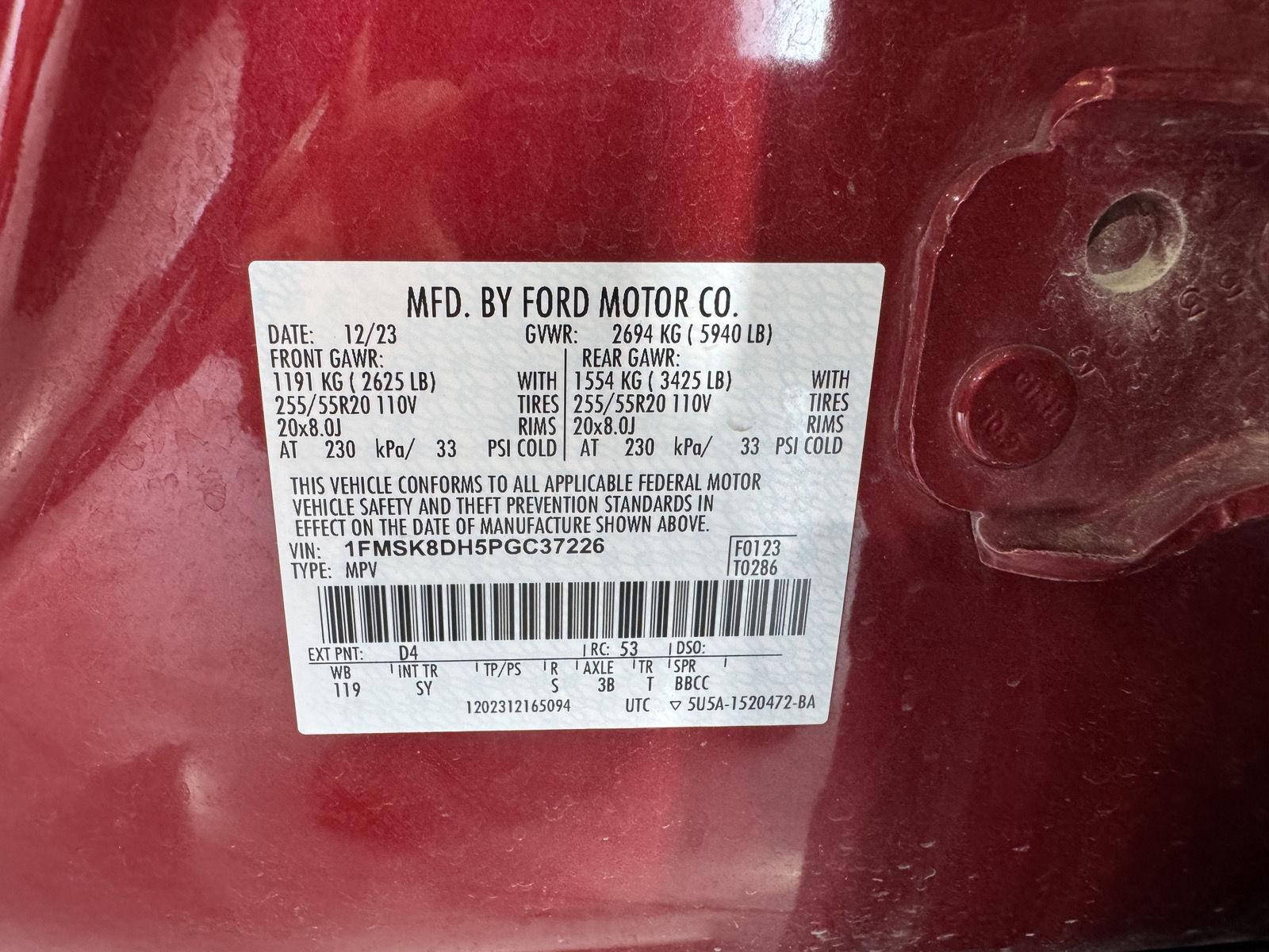 Vehicle photo 34