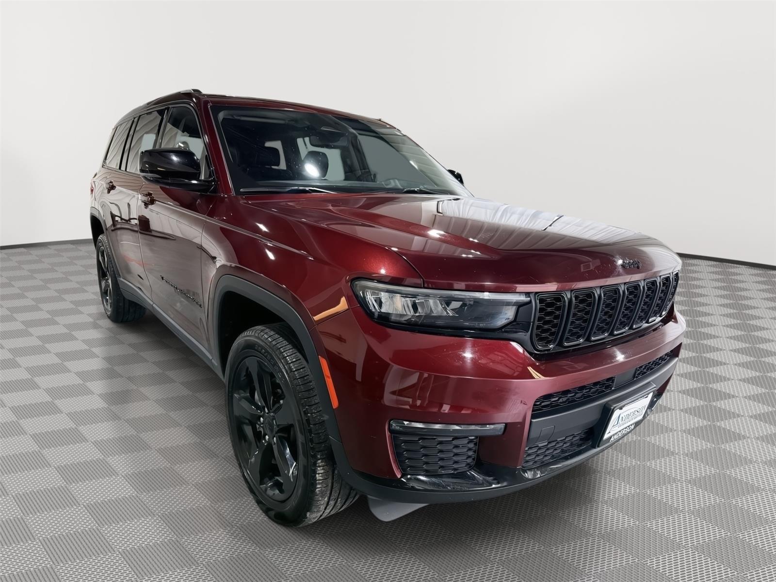 Used 2023 Jeep Grand Cherokee L for sale in St. Joseph MO