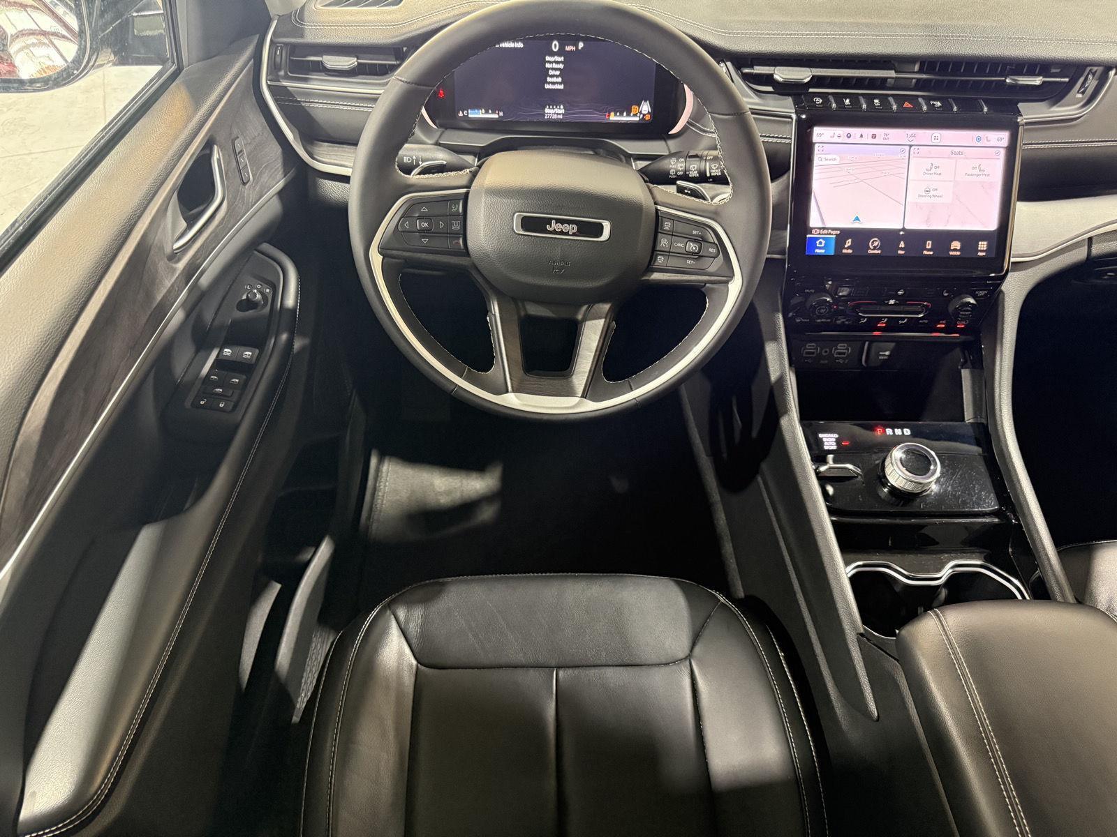 Used 2023 Jeep Grand Cherokee L for sale in St. Joseph MO