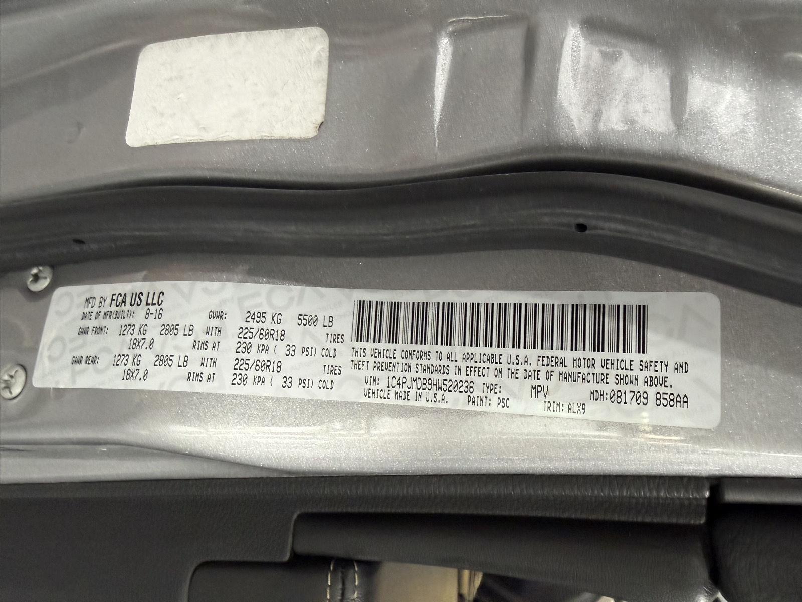 Vehicle photo 35