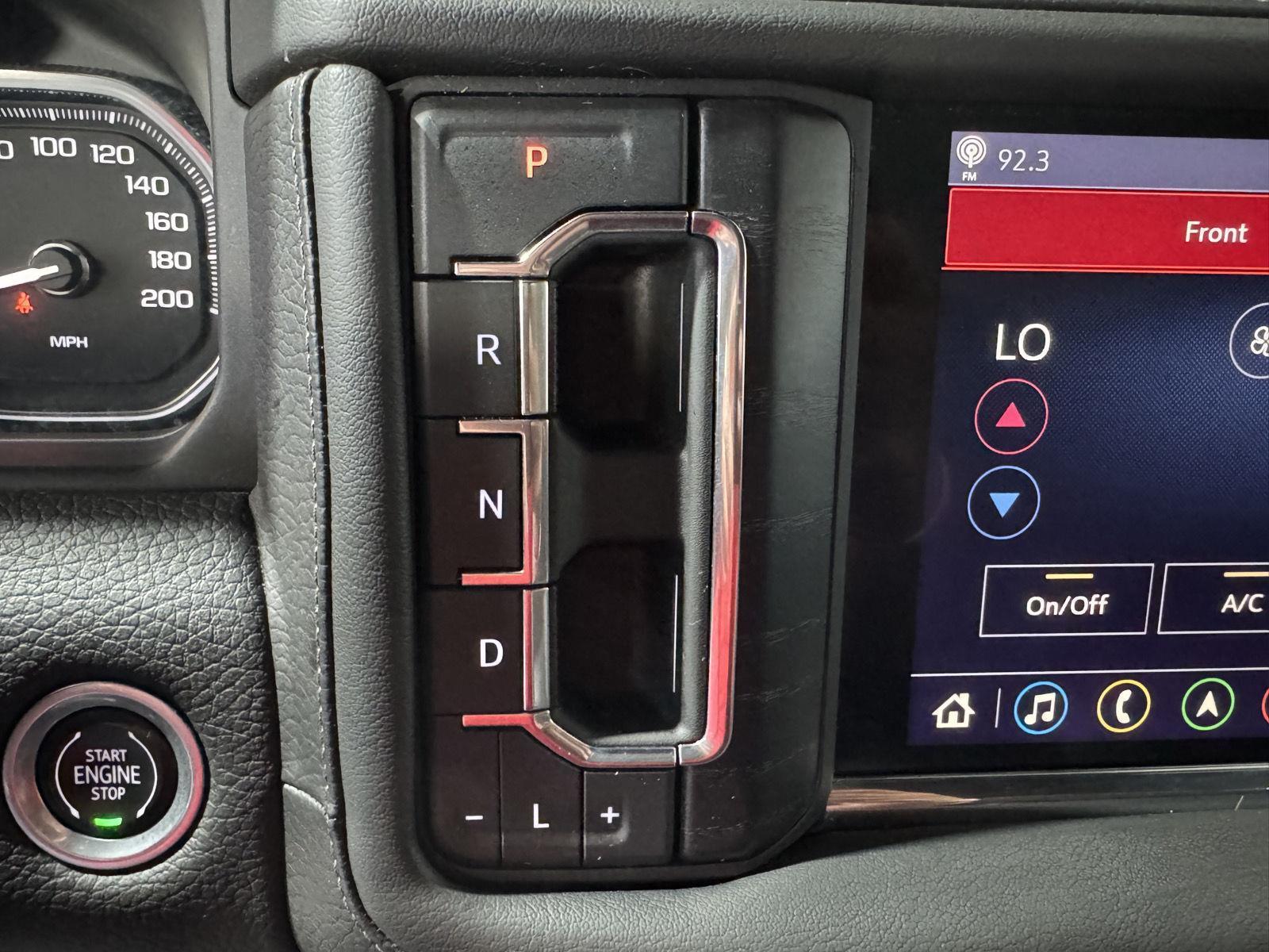 Vehicle photo 36