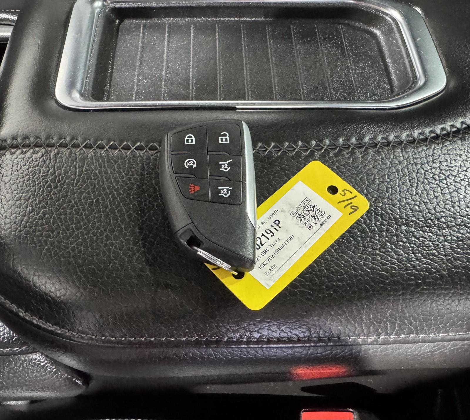 Vehicle photo 43