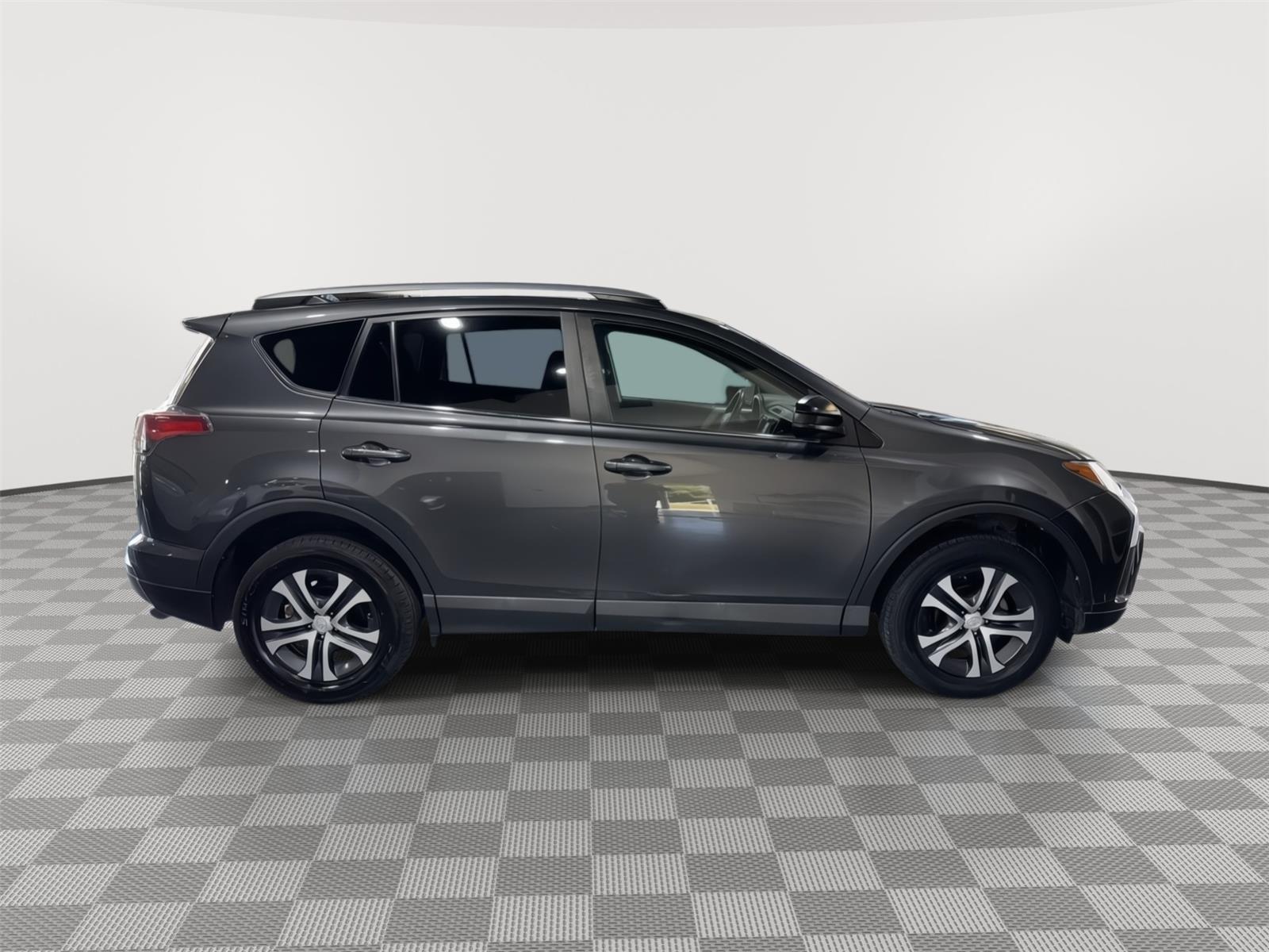 Used 2017 Toyota RAV4 for sale in St. Joseph MO
