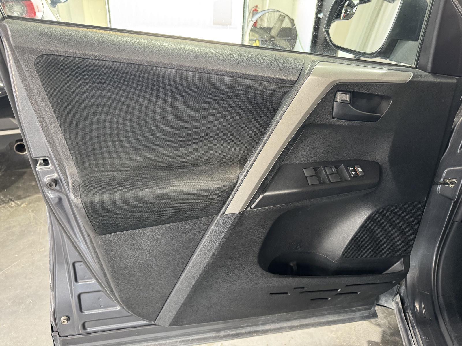 Used 2017 Toyota RAV4 for sale in St. Joseph MO