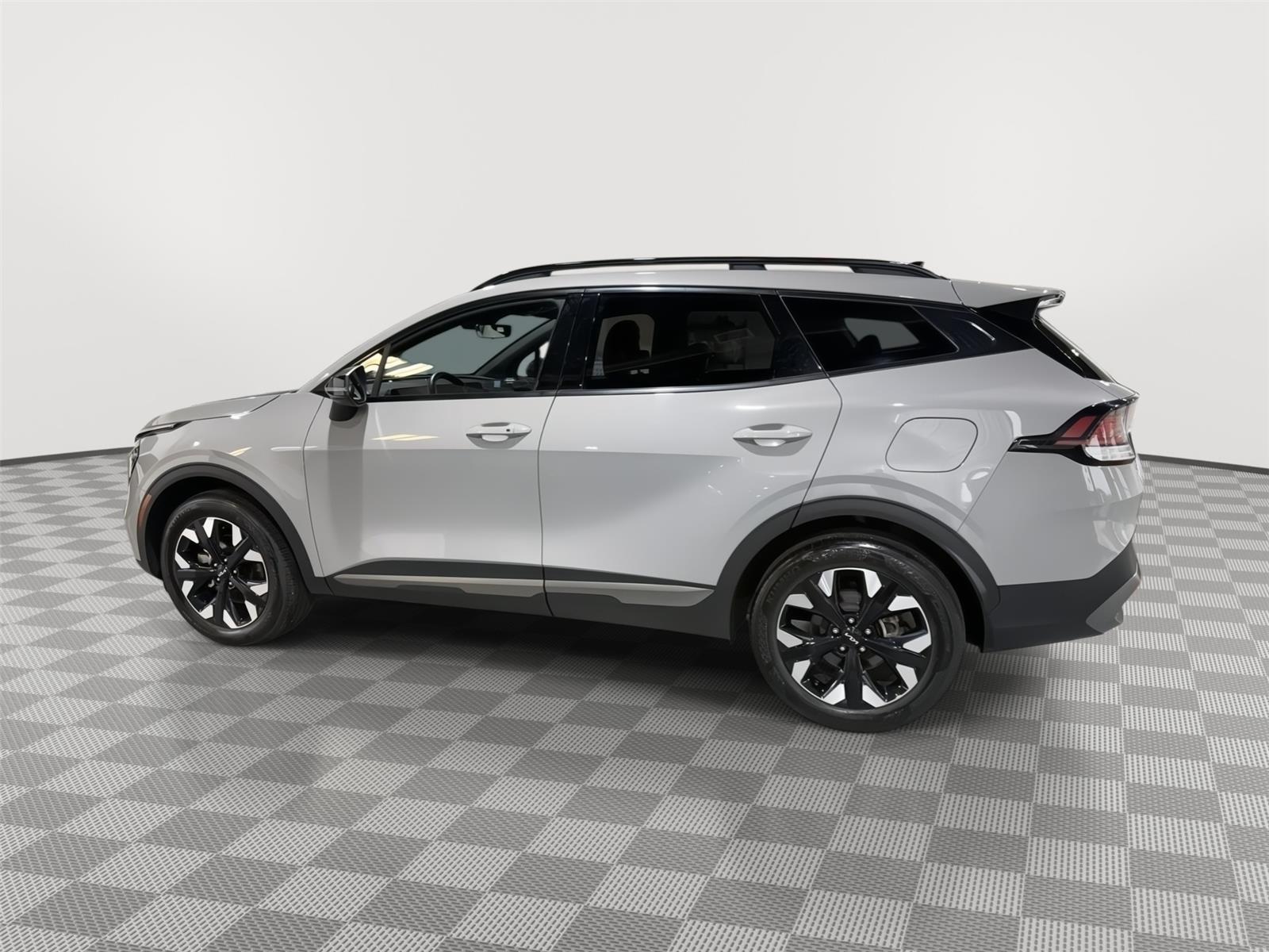 Used 2023 Kia Sportage X-Line with VIN 5XYK6CAF2PG118731 for sale in Kansas City