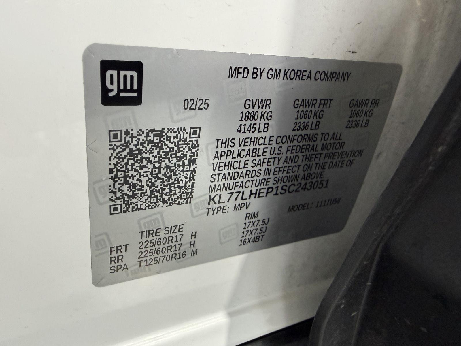 Vehicle photo 32