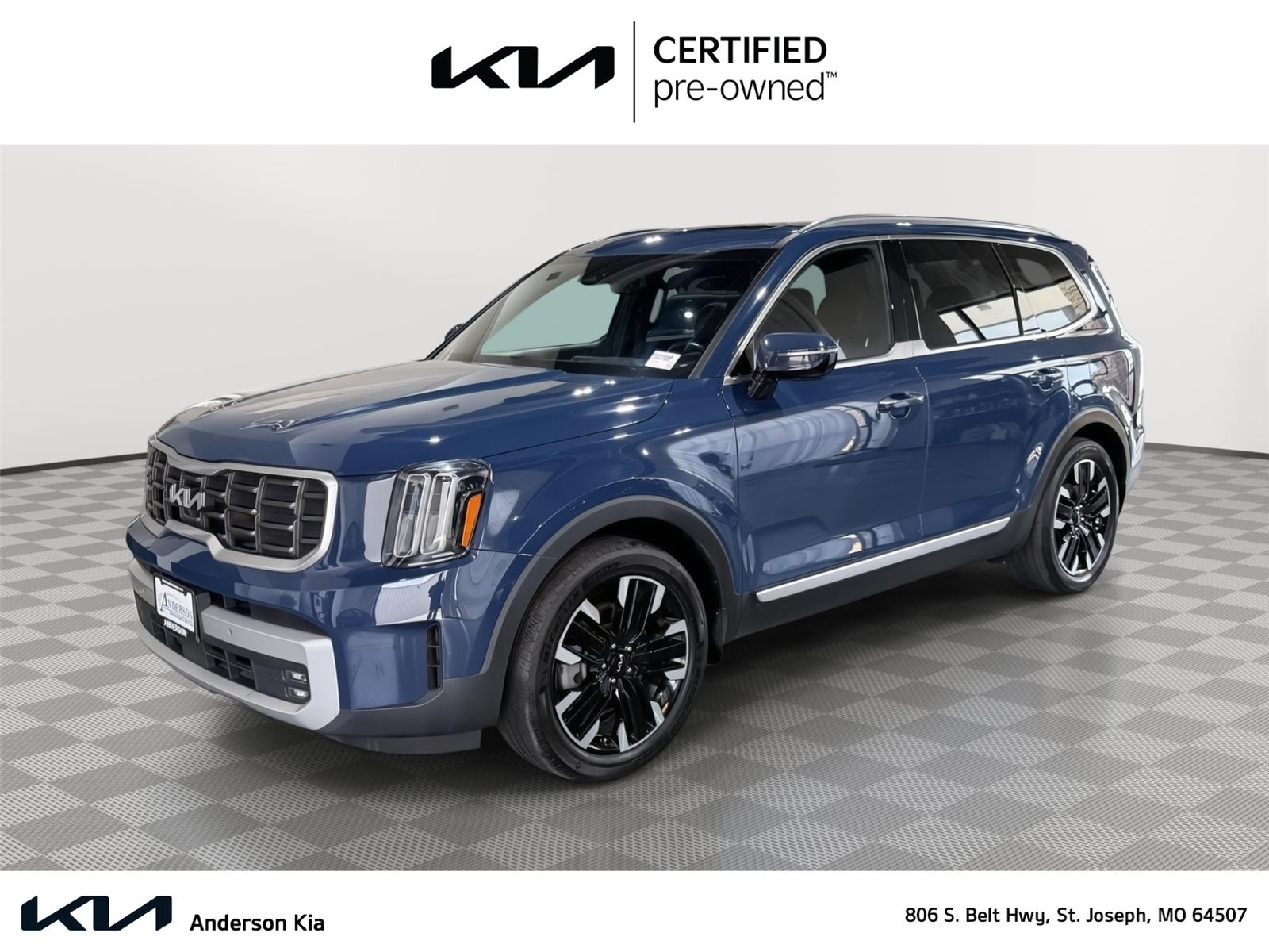 Vehicle photo 1