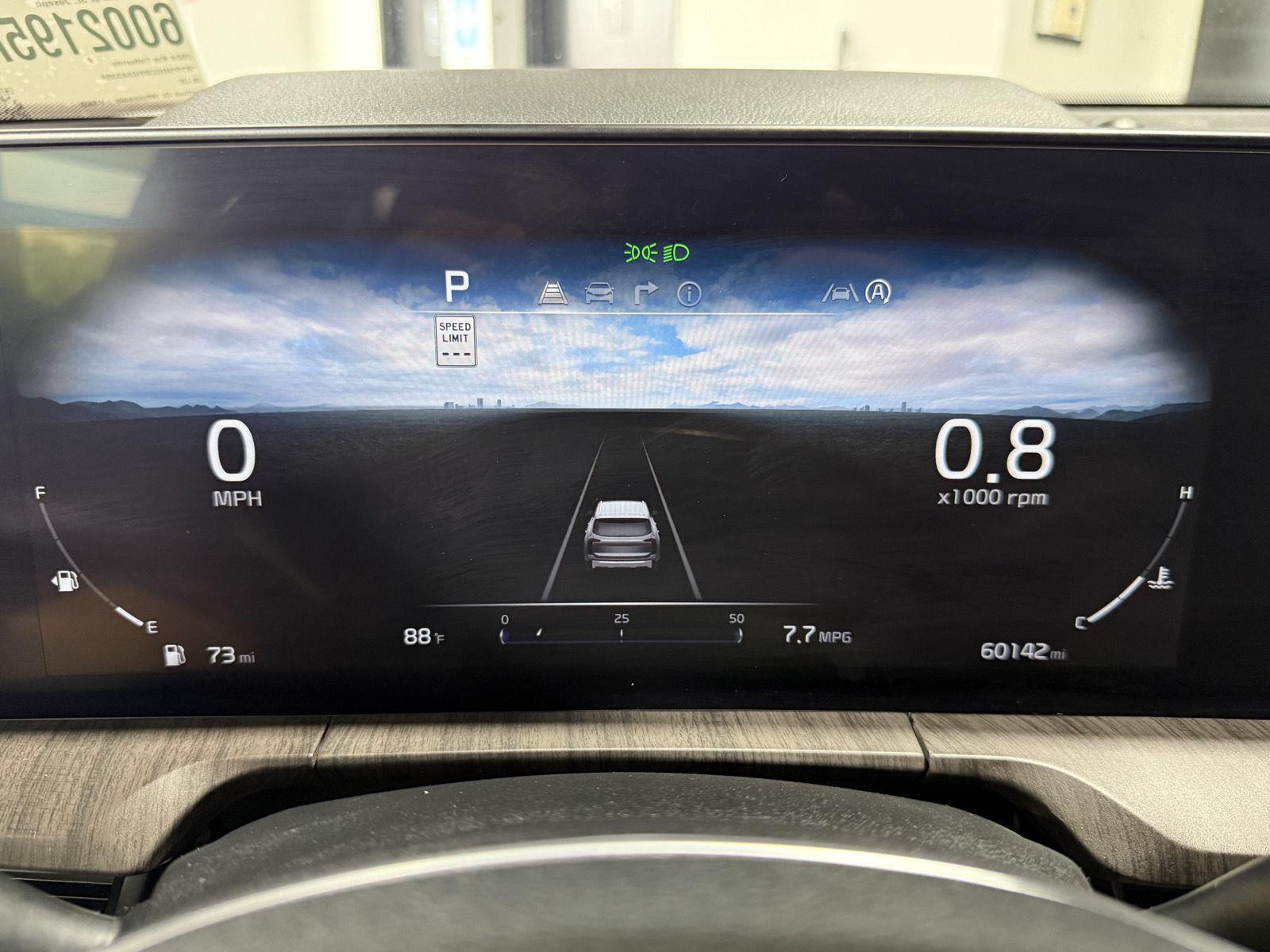 Vehicle photo 3