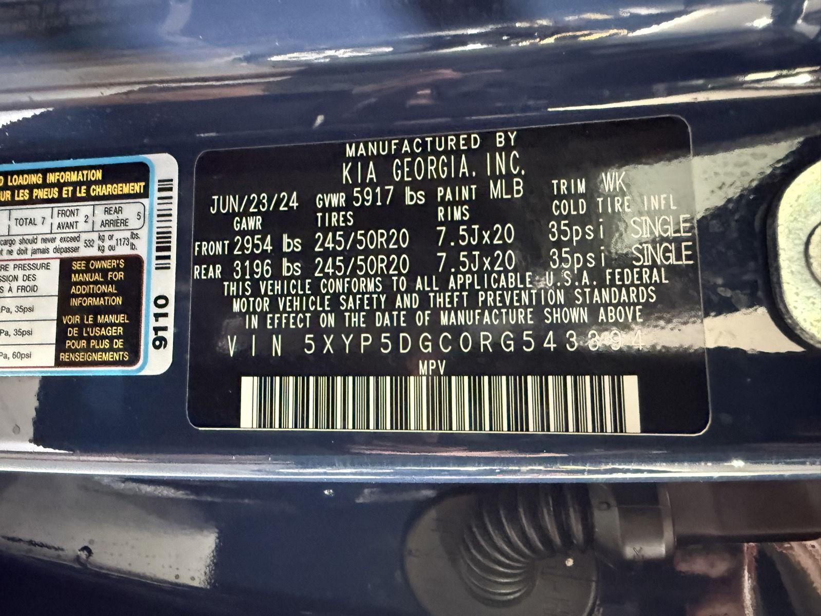 Vehicle photo 37