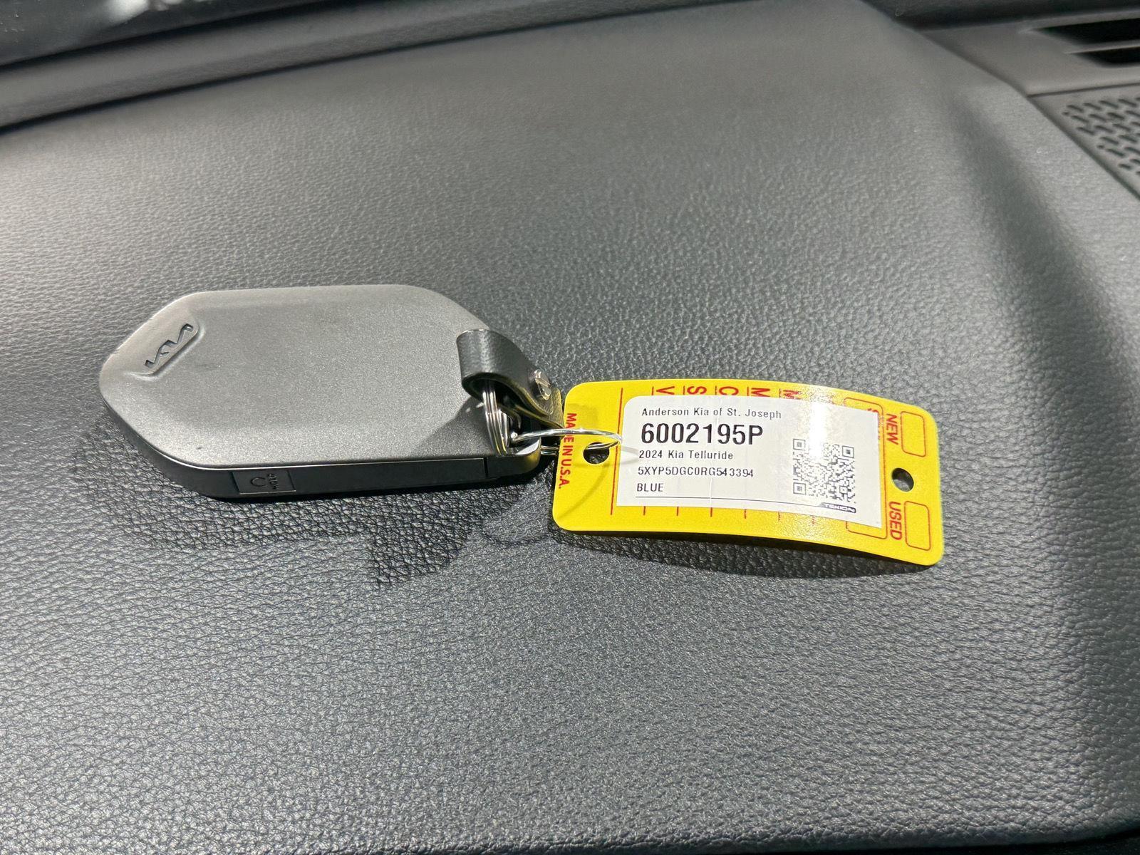 Vehicle photo 40
