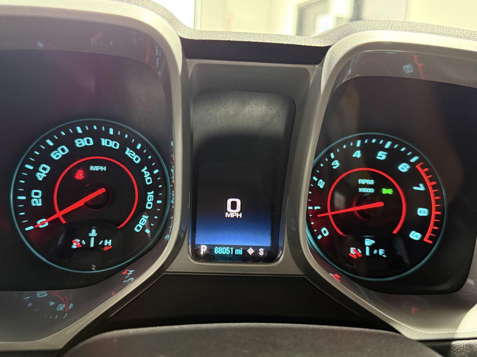 Vehicle photo 3