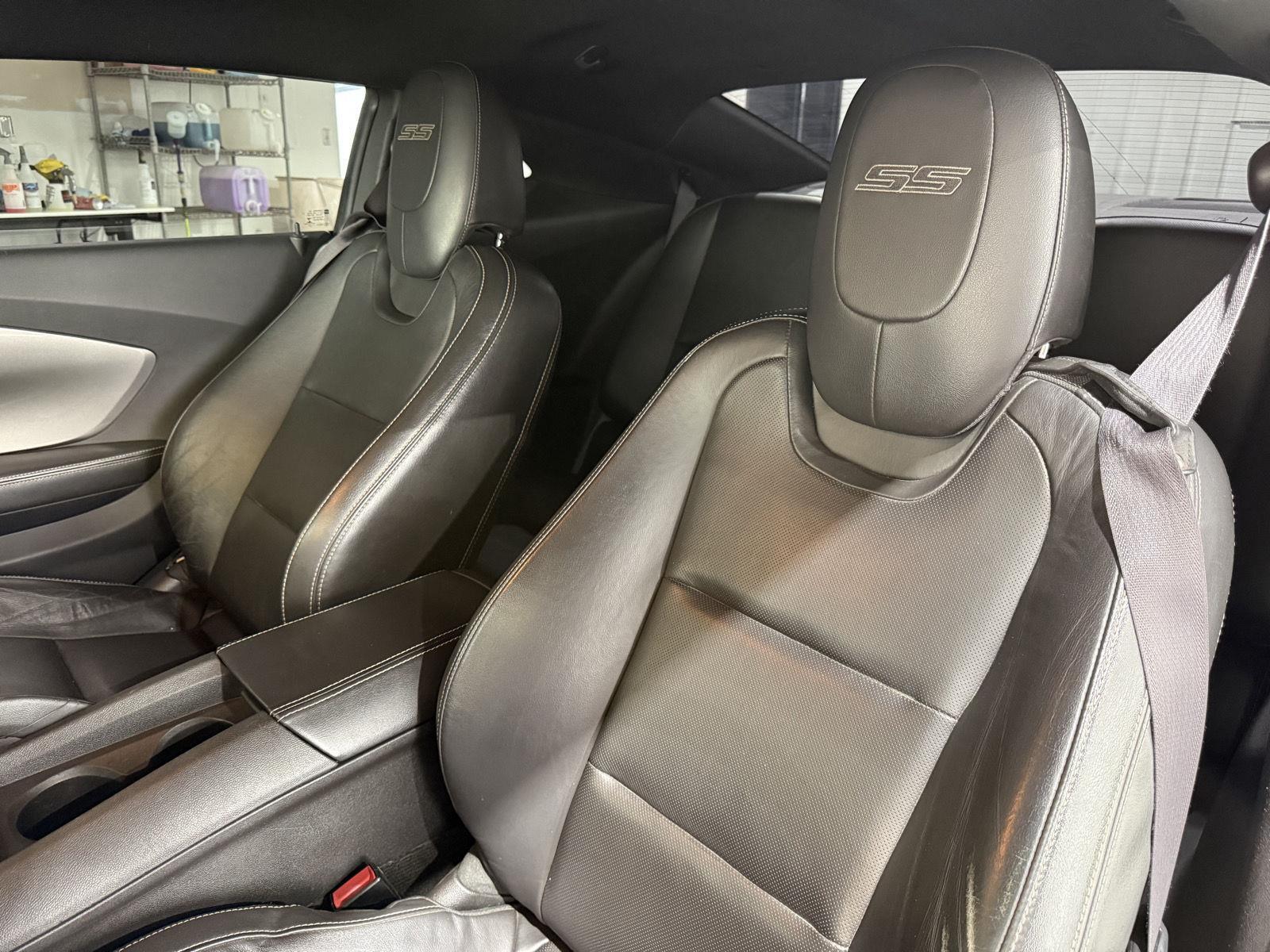 Vehicle photo 18