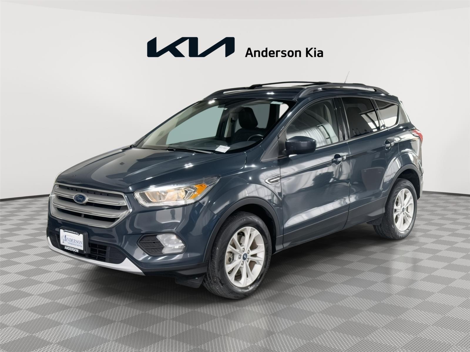 Vehicle photo 1