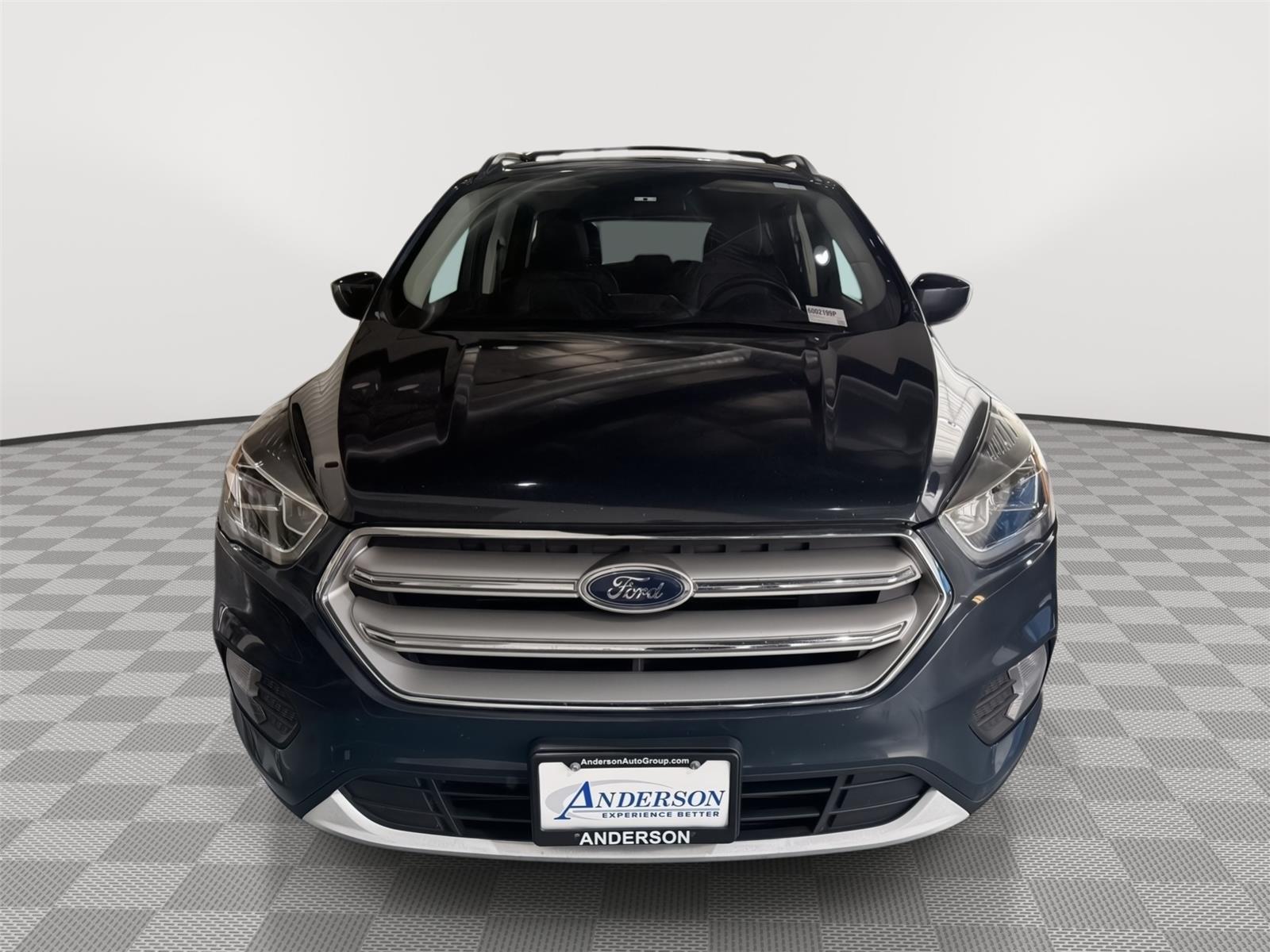 Vehicle photo 4