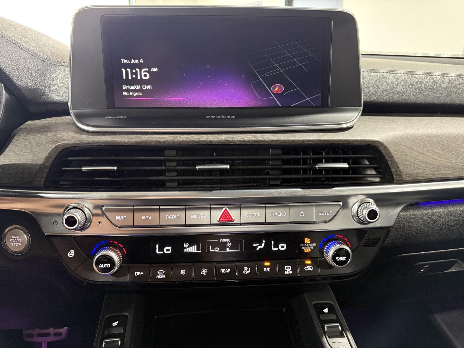 Vehicle photo 29