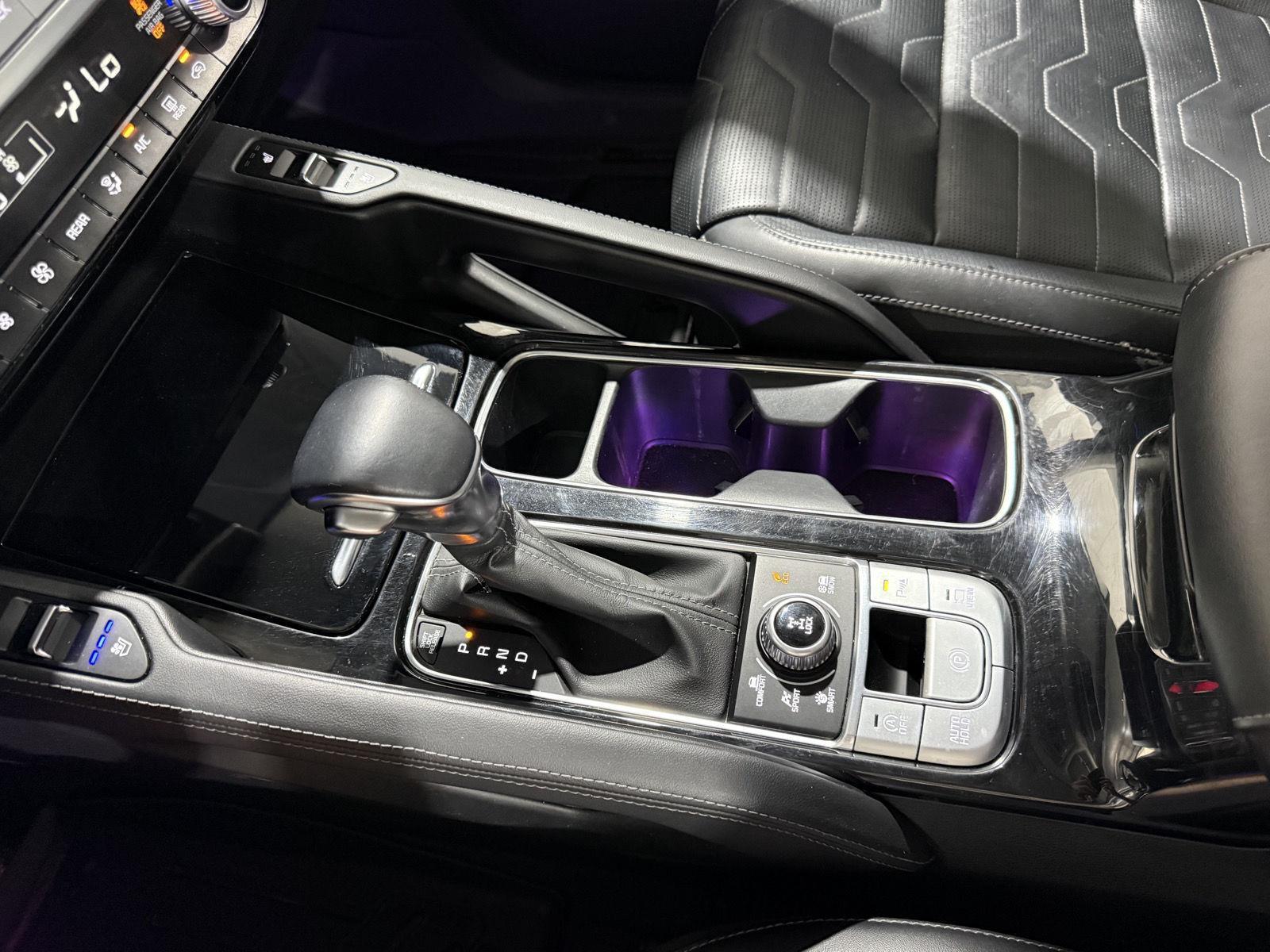Vehicle photo 31