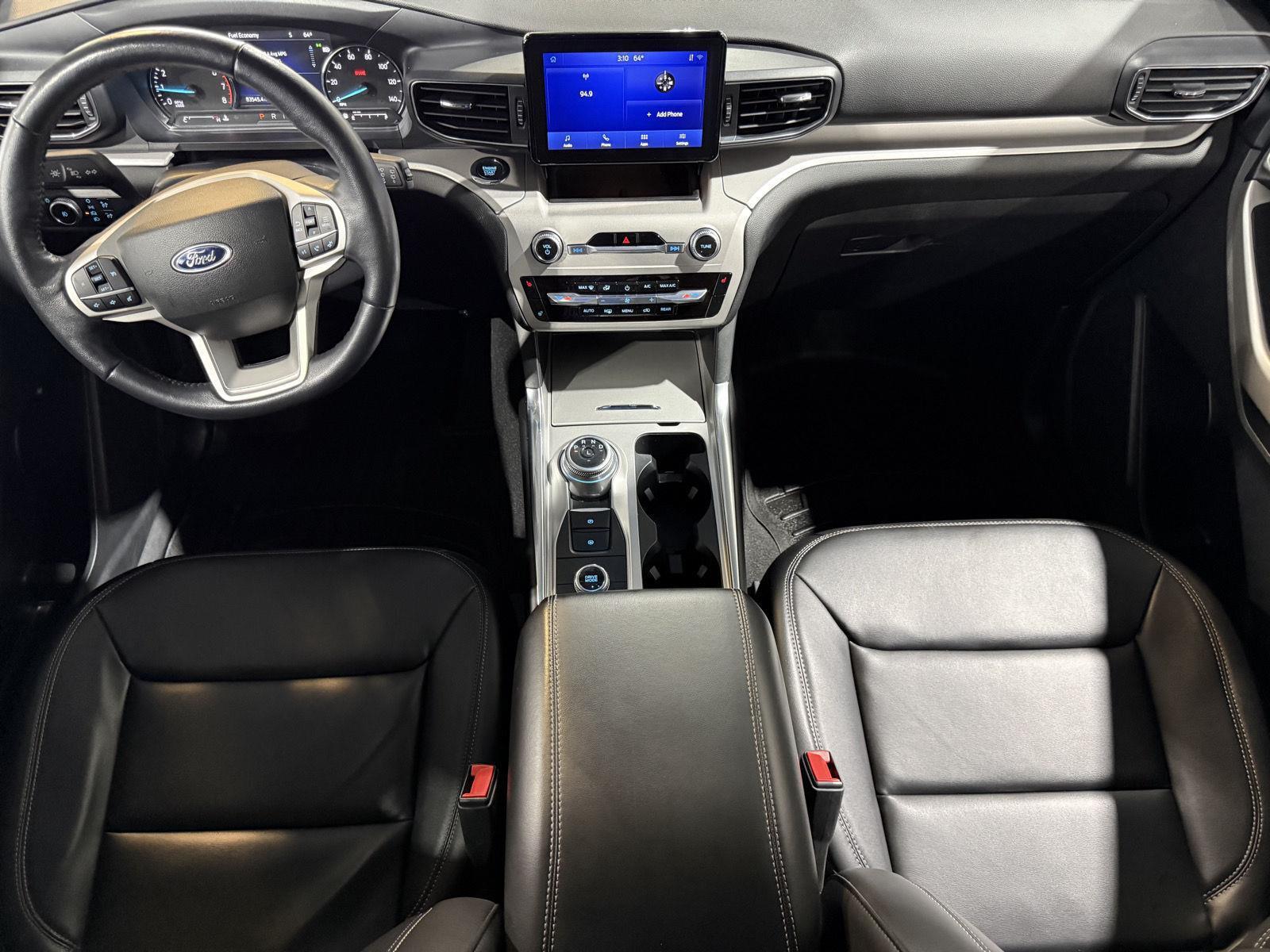 Vehicle photo 15