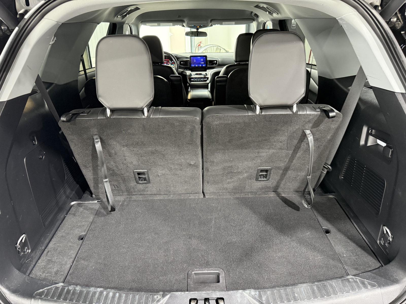Vehicle photo 35