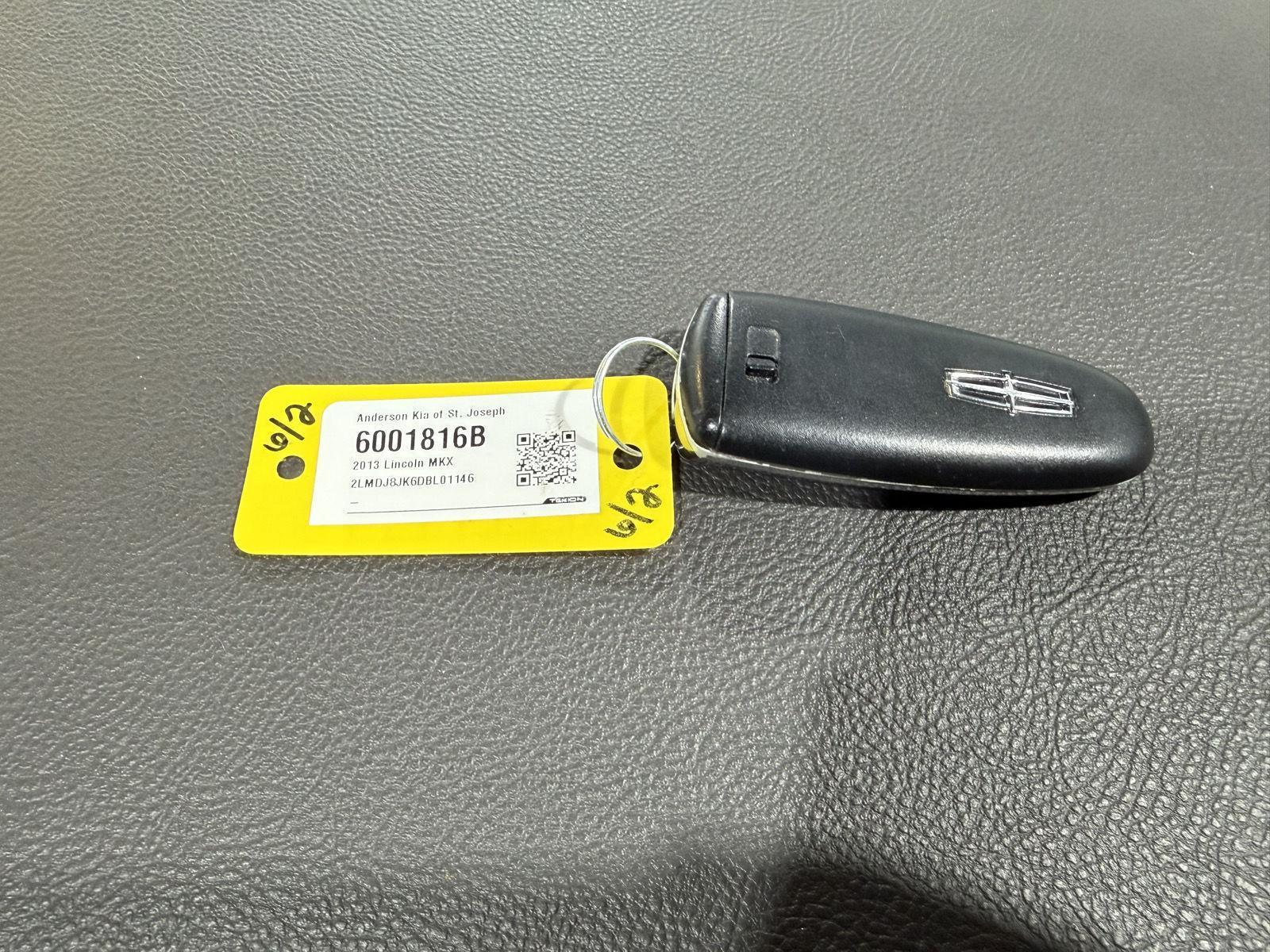 Vehicle photo 31