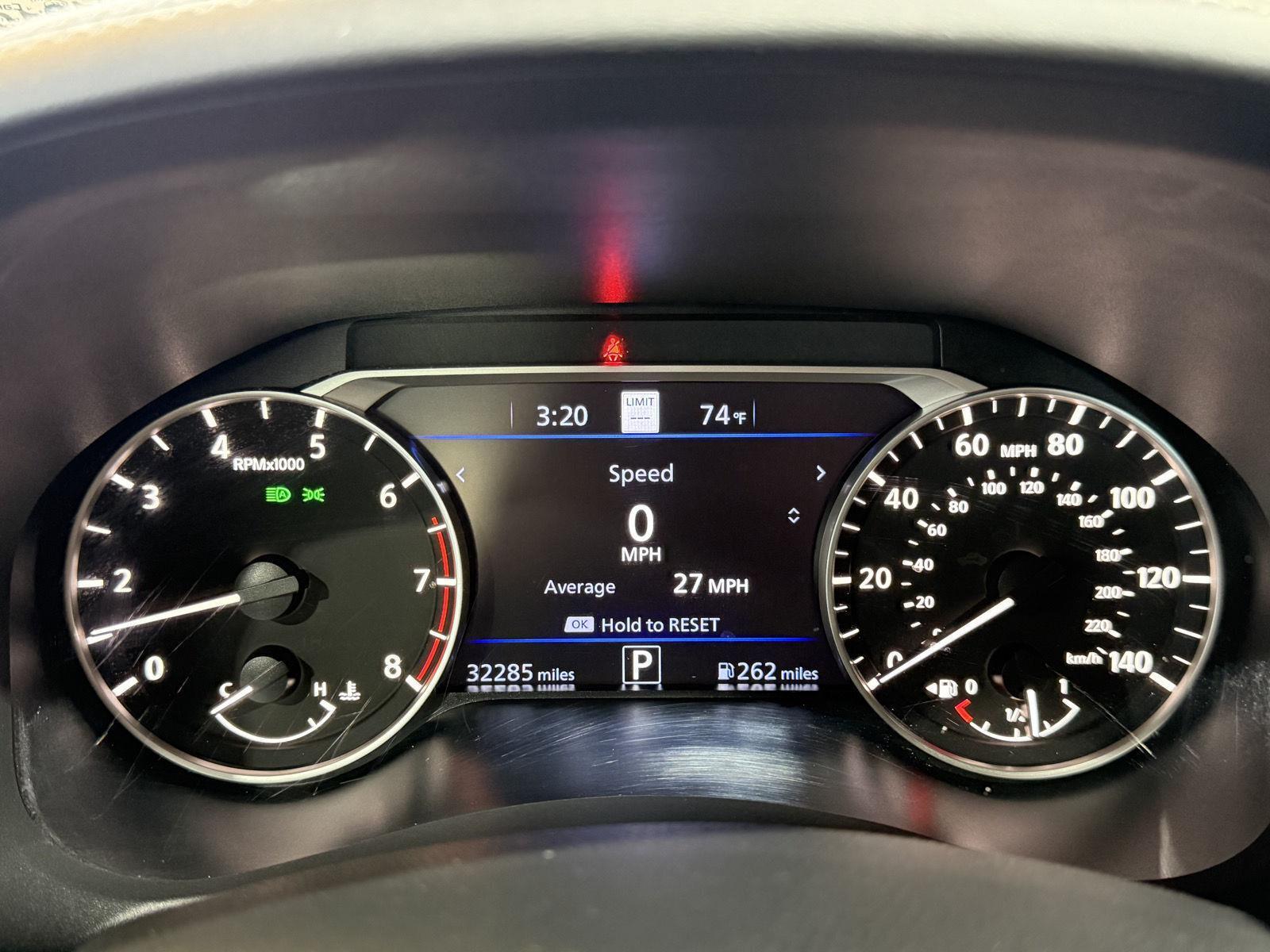 Vehicle photo 3