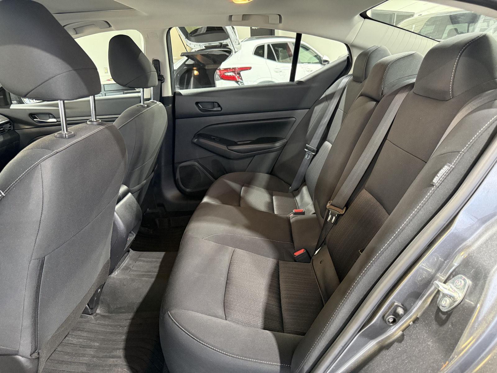 Vehicle photo 22