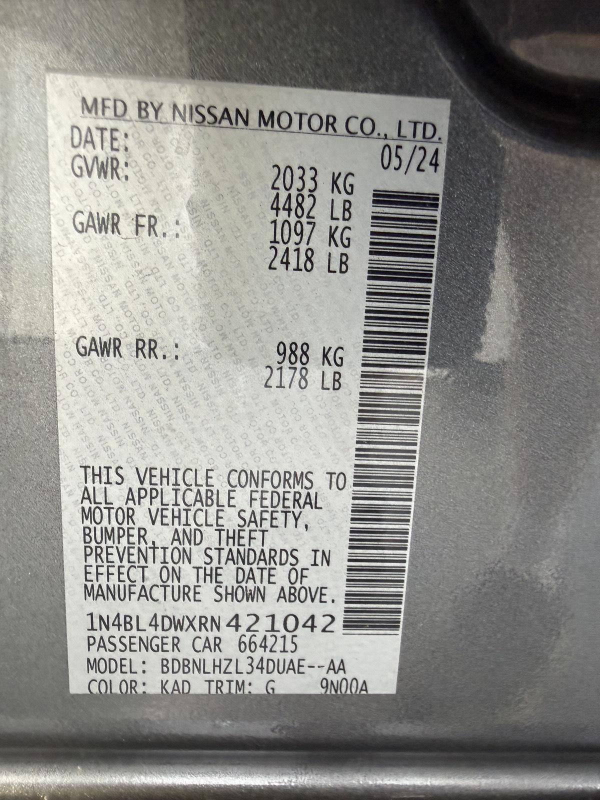 Vehicle photo 33