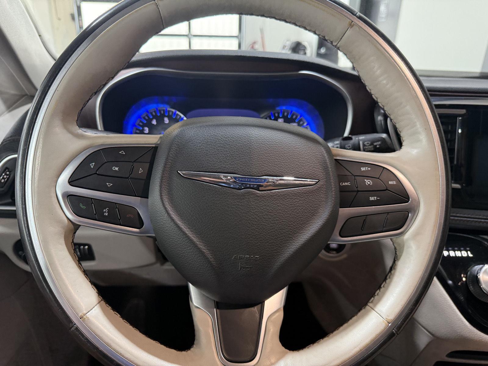 Pre-Owned 2020 Chrysler Pacifica for sale in St. Joseph MO
