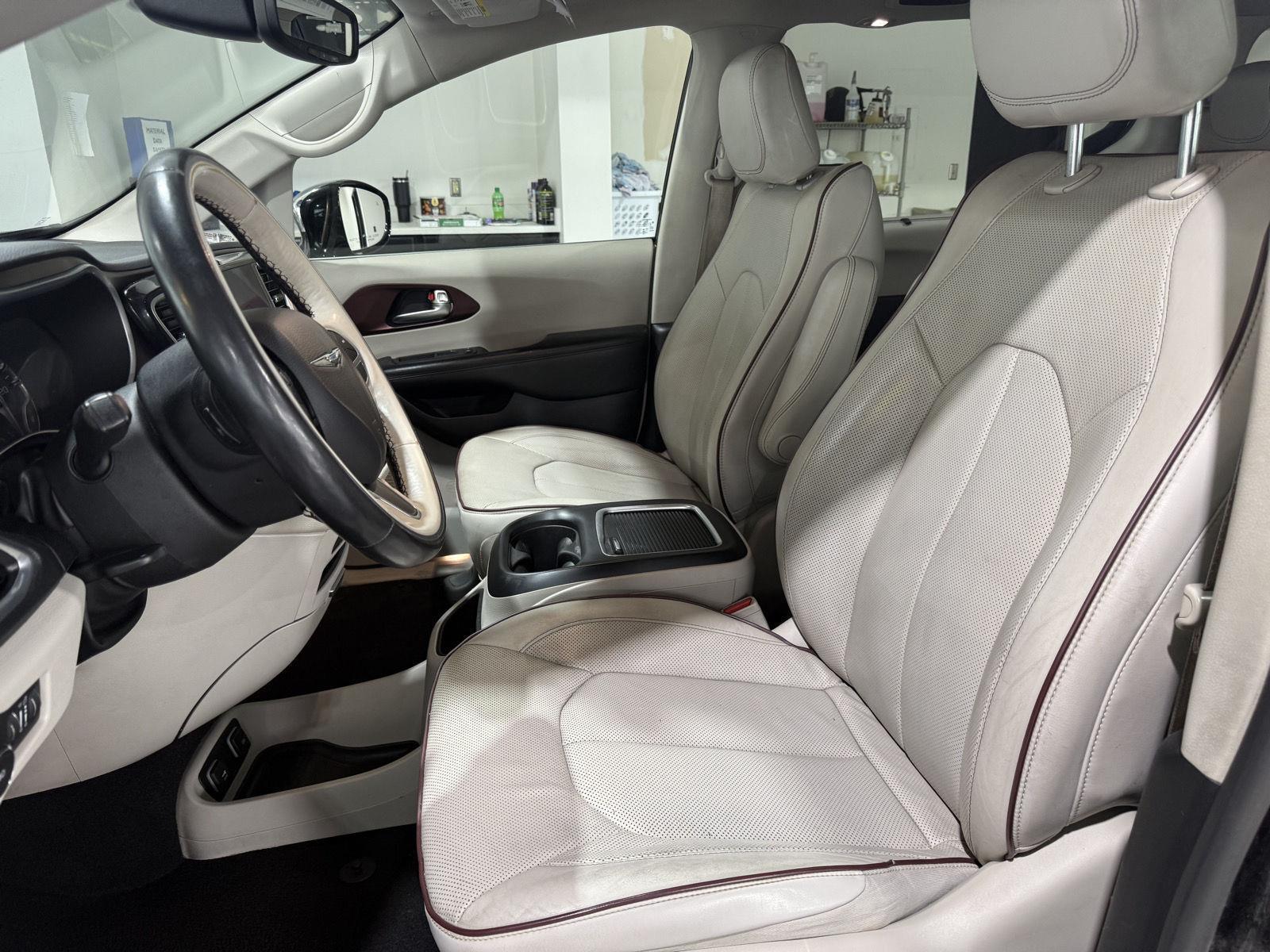 Pre-Owned 2020 Chrysler Pacifica for sale in St. Joseph MO
