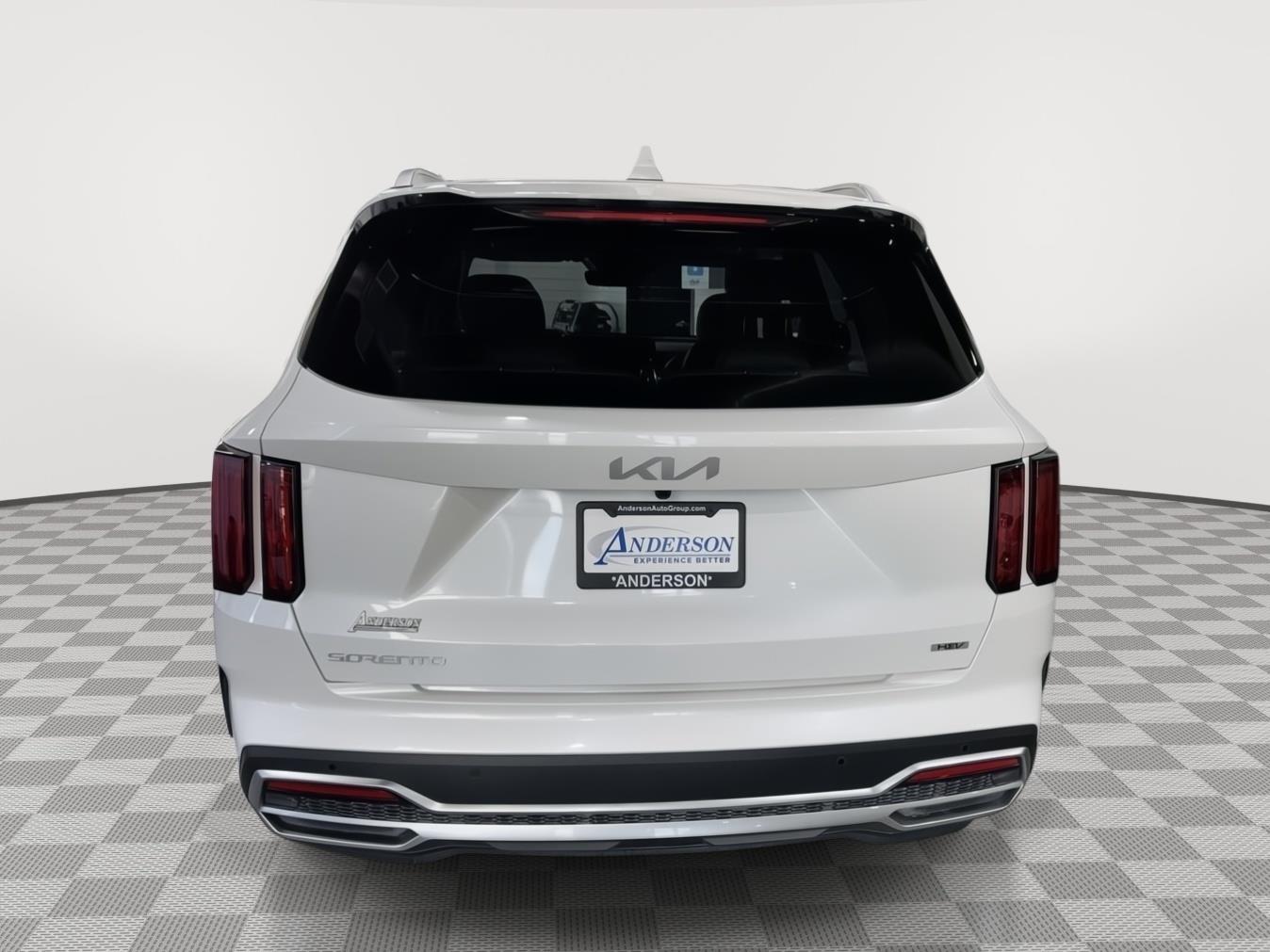 Vehicle photo 5