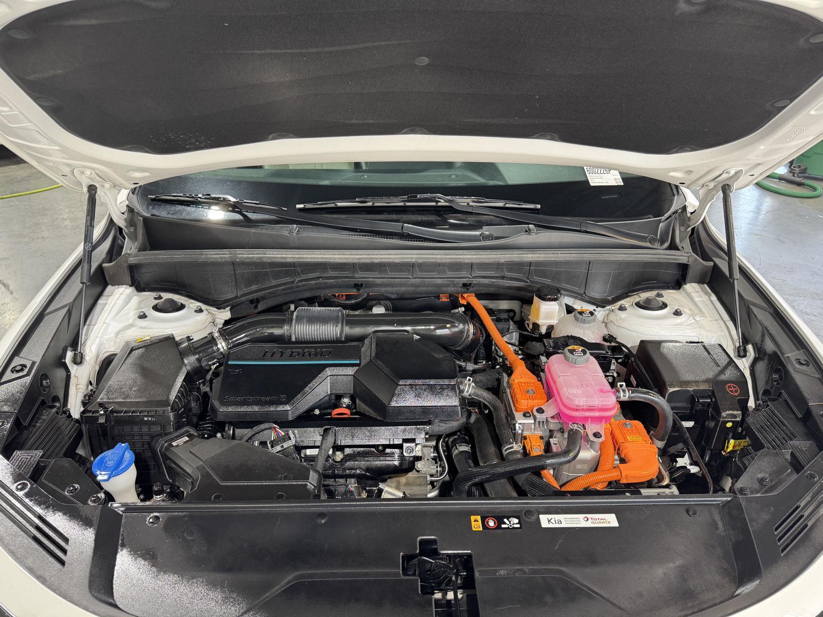 Vehicle photo 38