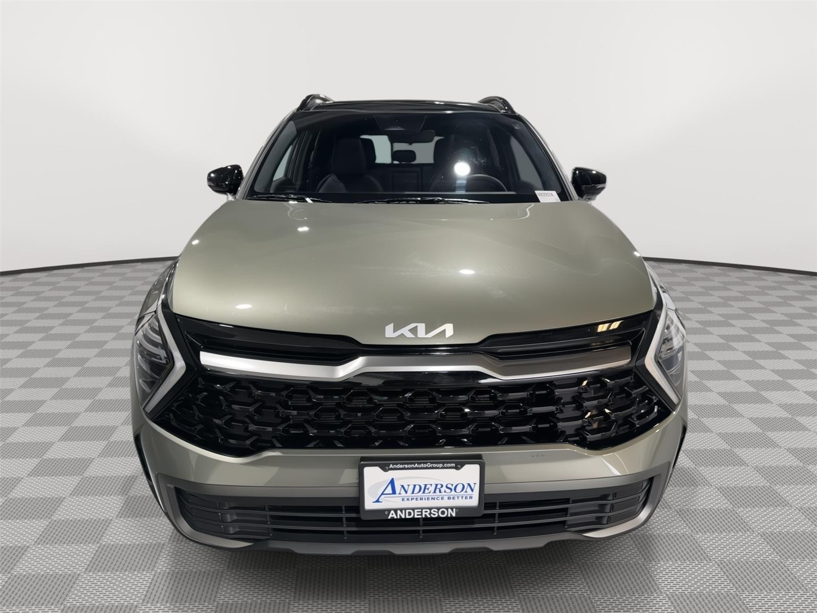 Vehicle photo 4