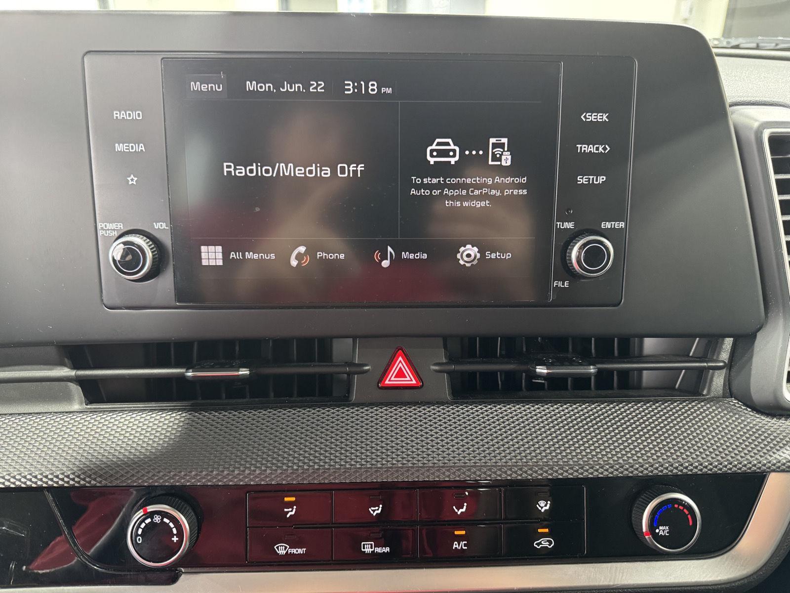 Vehicle photo 27