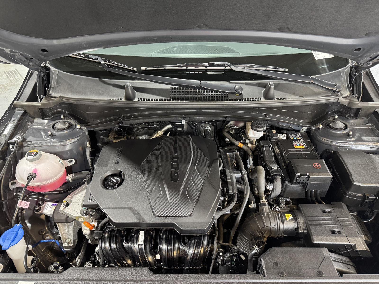 Vehicle photo 34