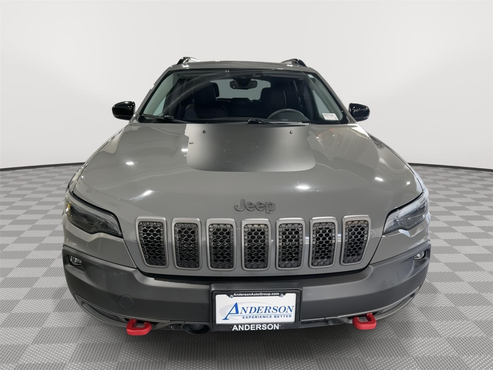 Vehicle photo 4